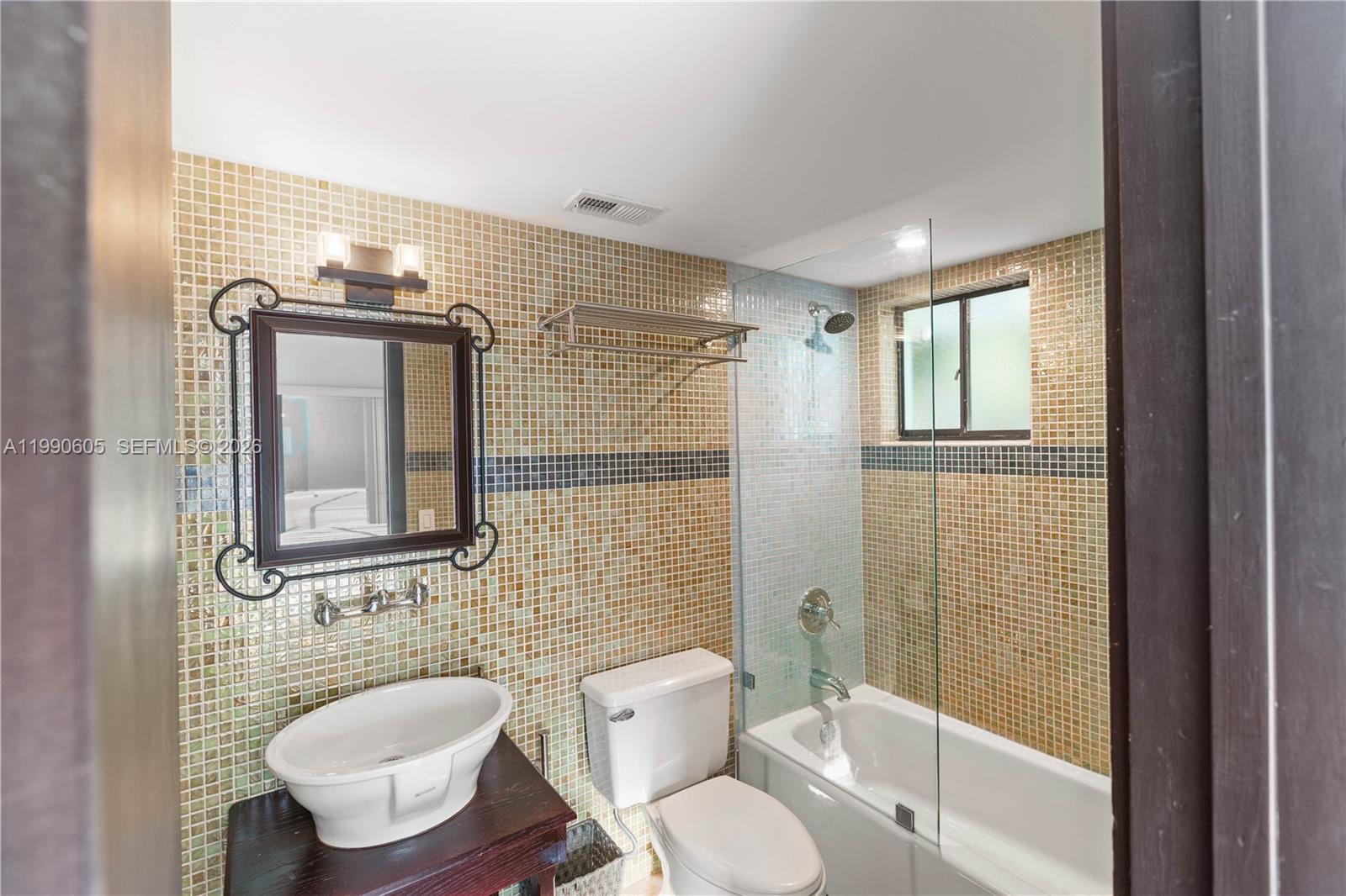 3520 Rockerman Rd Miami, FL 33133