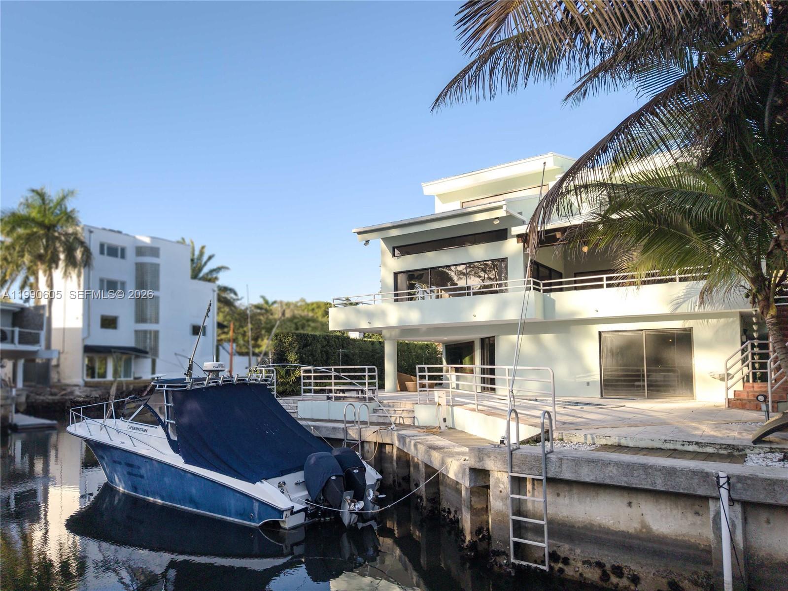 3520 Rockerman Rd Miami, FL 33133