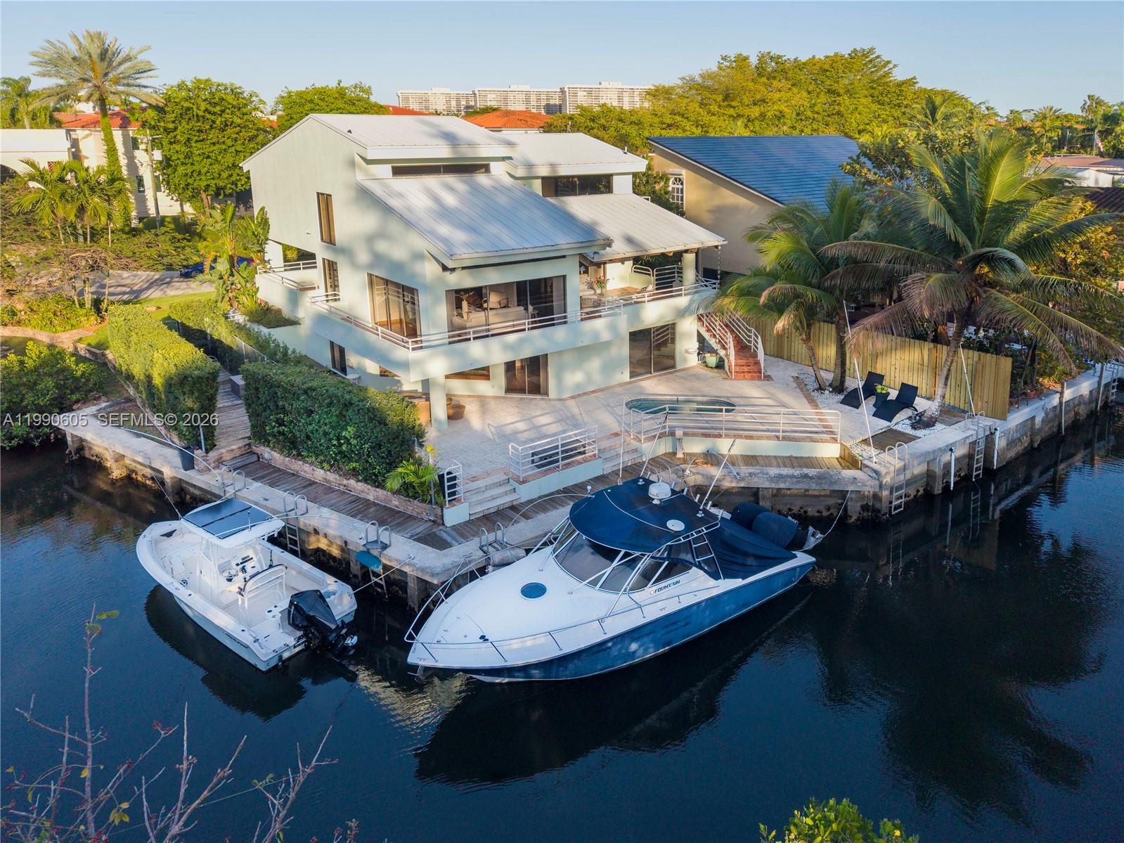 3520 Rockerman Rd Miami, FL 33133