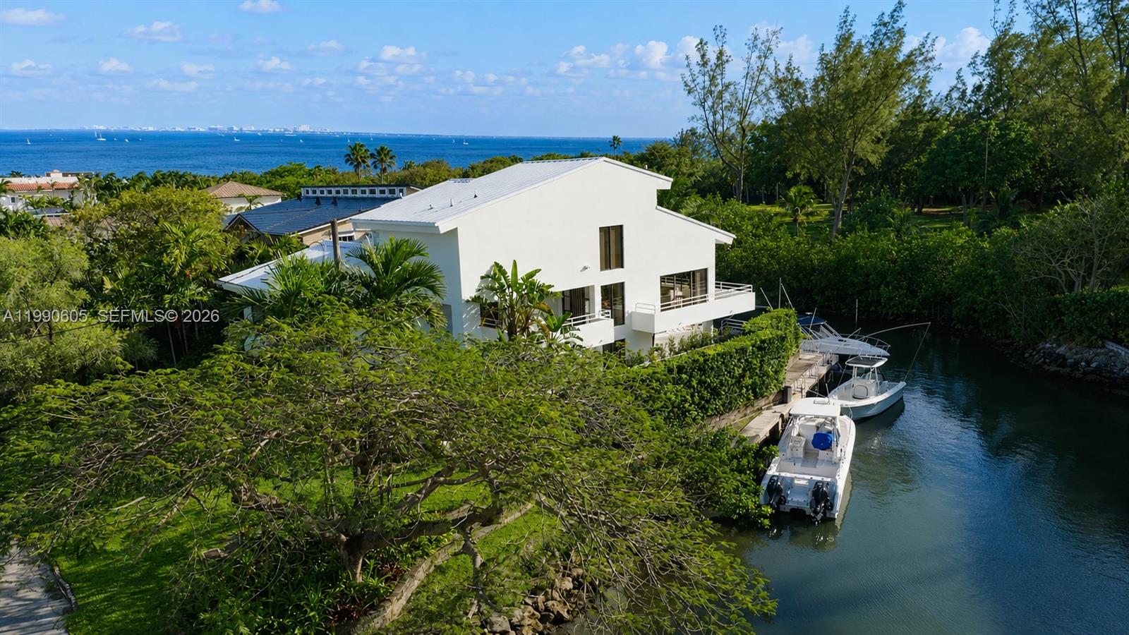3520 Rockerman Rd Miami, FL 33133