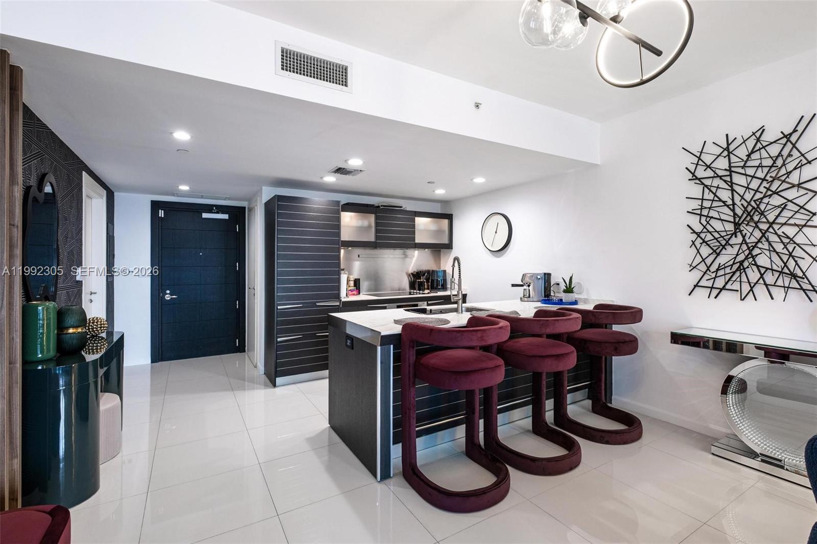 200 Biscayne Blvd Way #3311 Miami, FL 33131