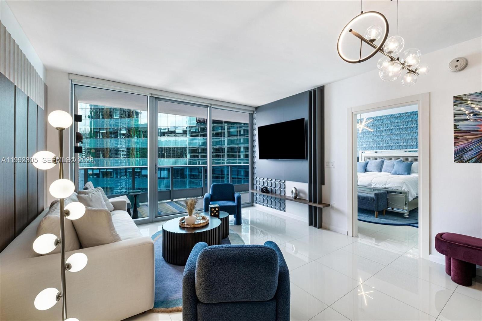 200 Biscayne Blvd Way #3311 Miami, FL 33131