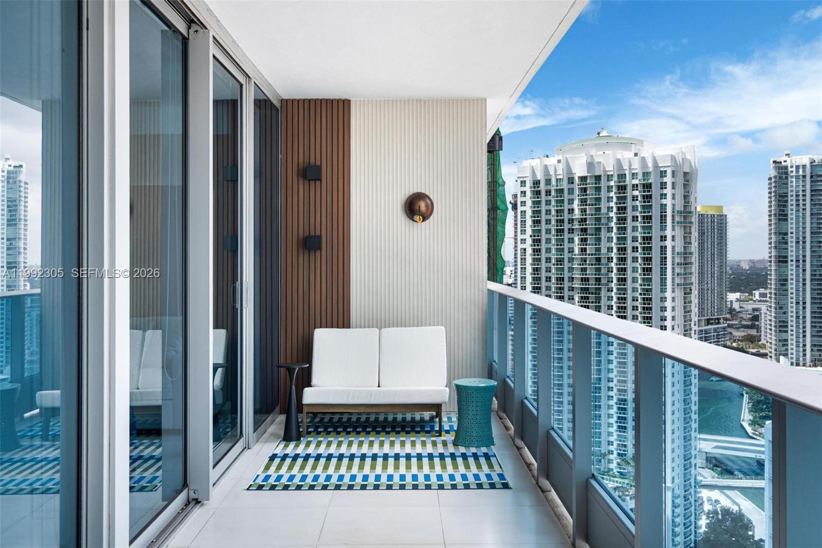 200 Biscayne Blvd Way #3311 Miami, FL 33131