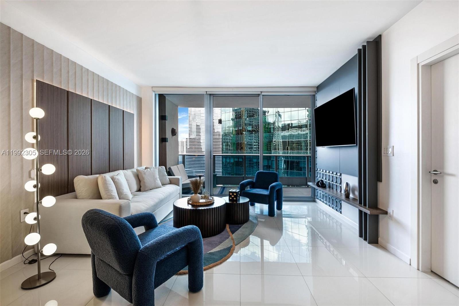 200 Biscayne Blvd Way #3311 Miami, FL 33131