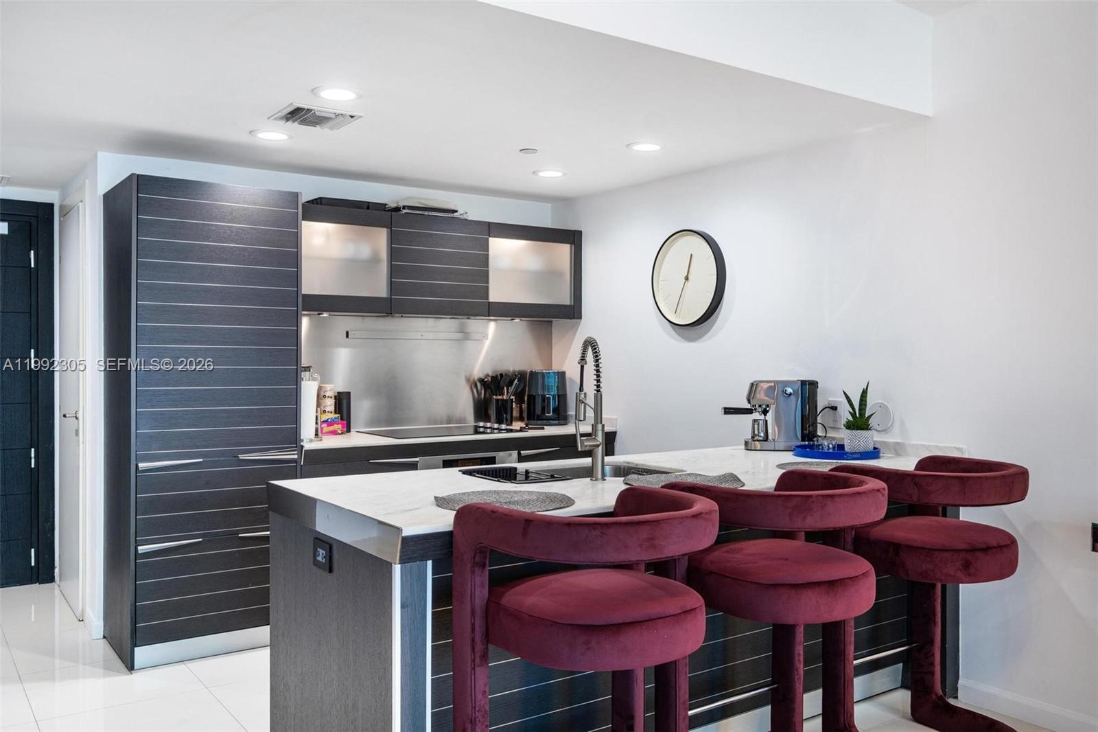 200 Biscayne Blvd Way #3311 Miami, FL 33131