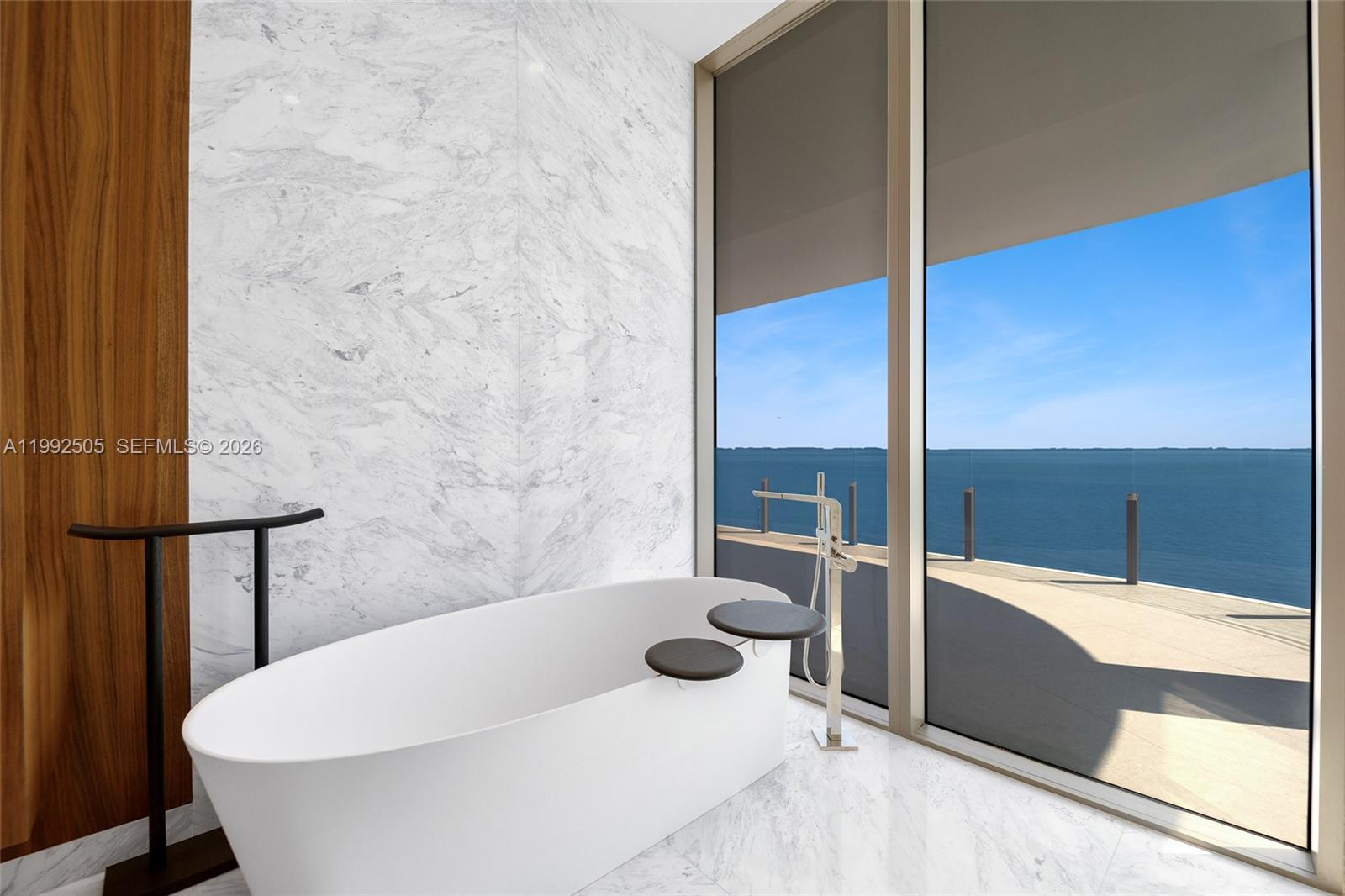 5 Grove Isle Dr #M401 Coconut Grove, FL 33133