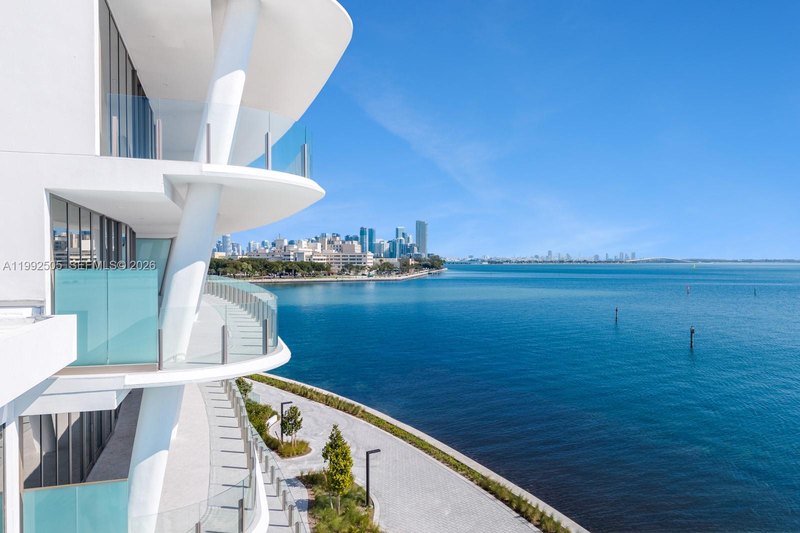 5 Grove Isle Dr #M401 Coconut Grove, FL 33133