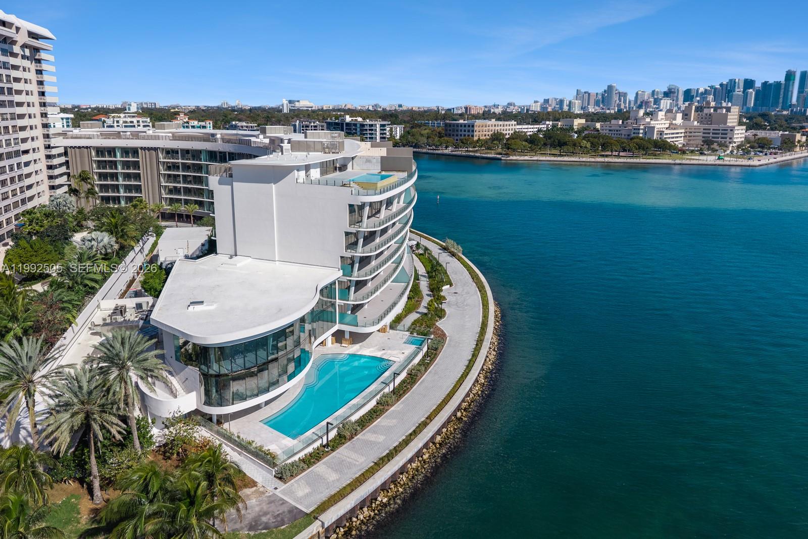 5 Grove Isle Dr #M401 Coconut Grove, FL 33133