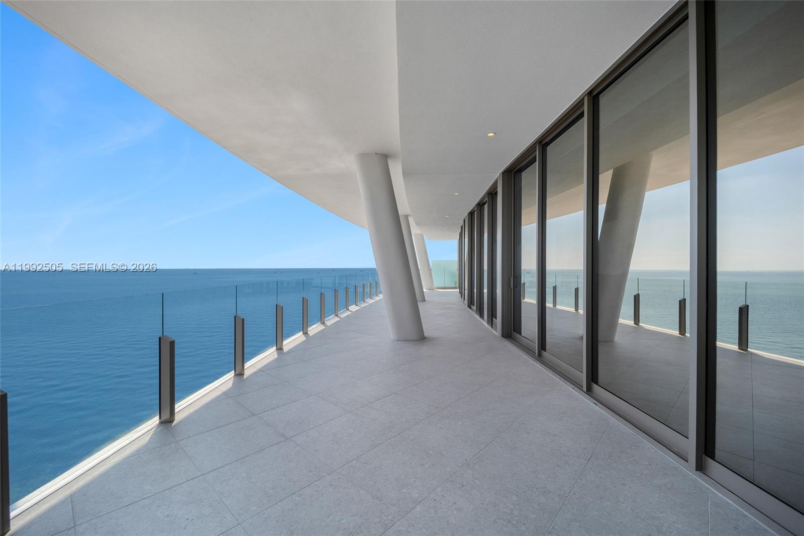 5 Grove Isle Dr #M401 Coconut Grove, FL 33133