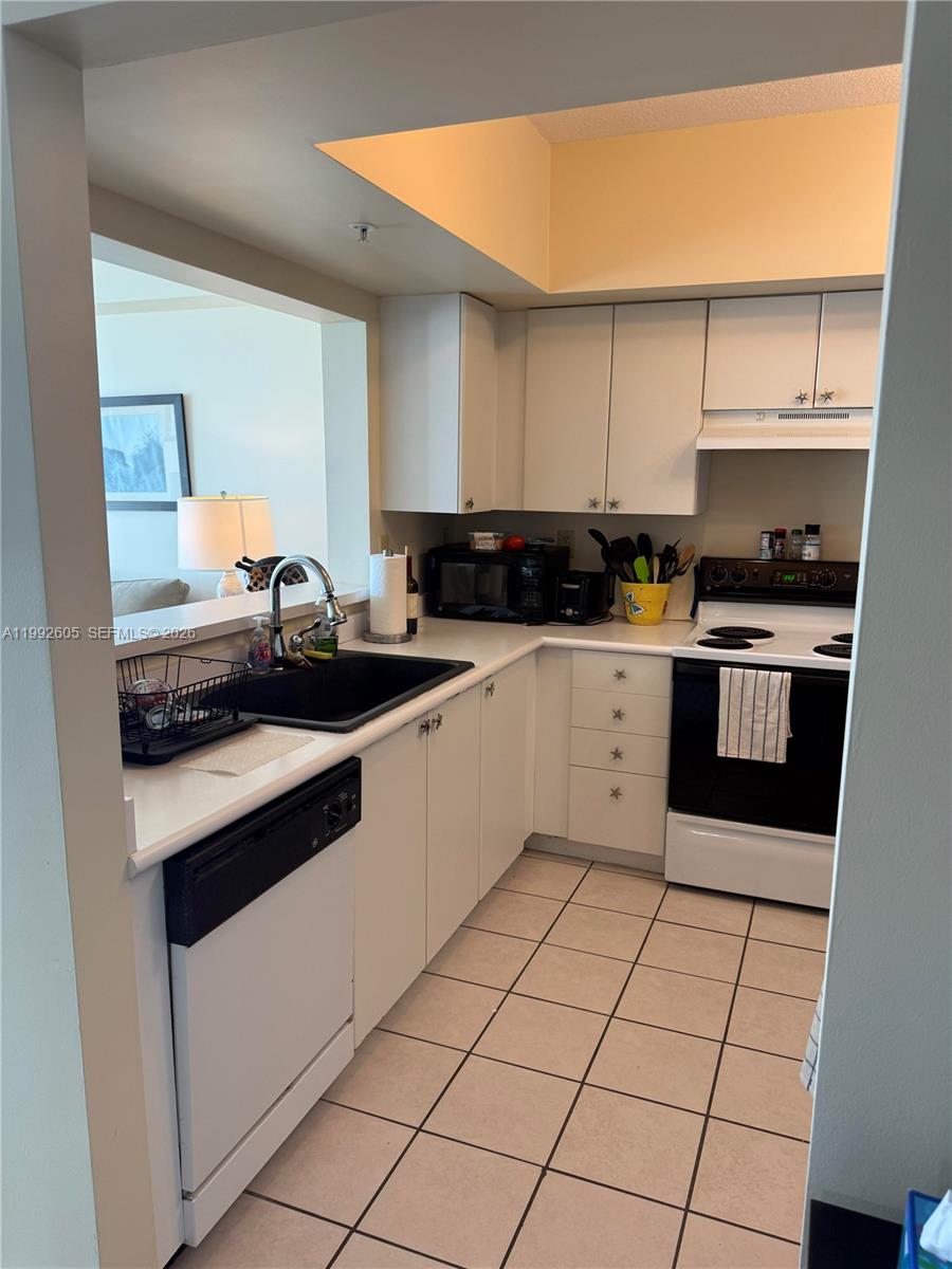 3020 NE 32nd Ave #1125 Fort Lauderdale, FL 33308