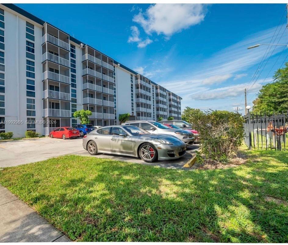 16851 NE 23rd Ave #B604