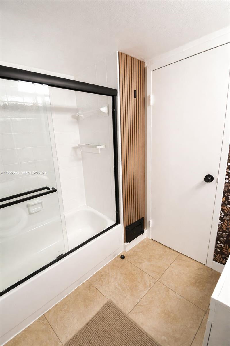 16851 NE 23rd Ave #B604 North Miami Beach, FL 33160