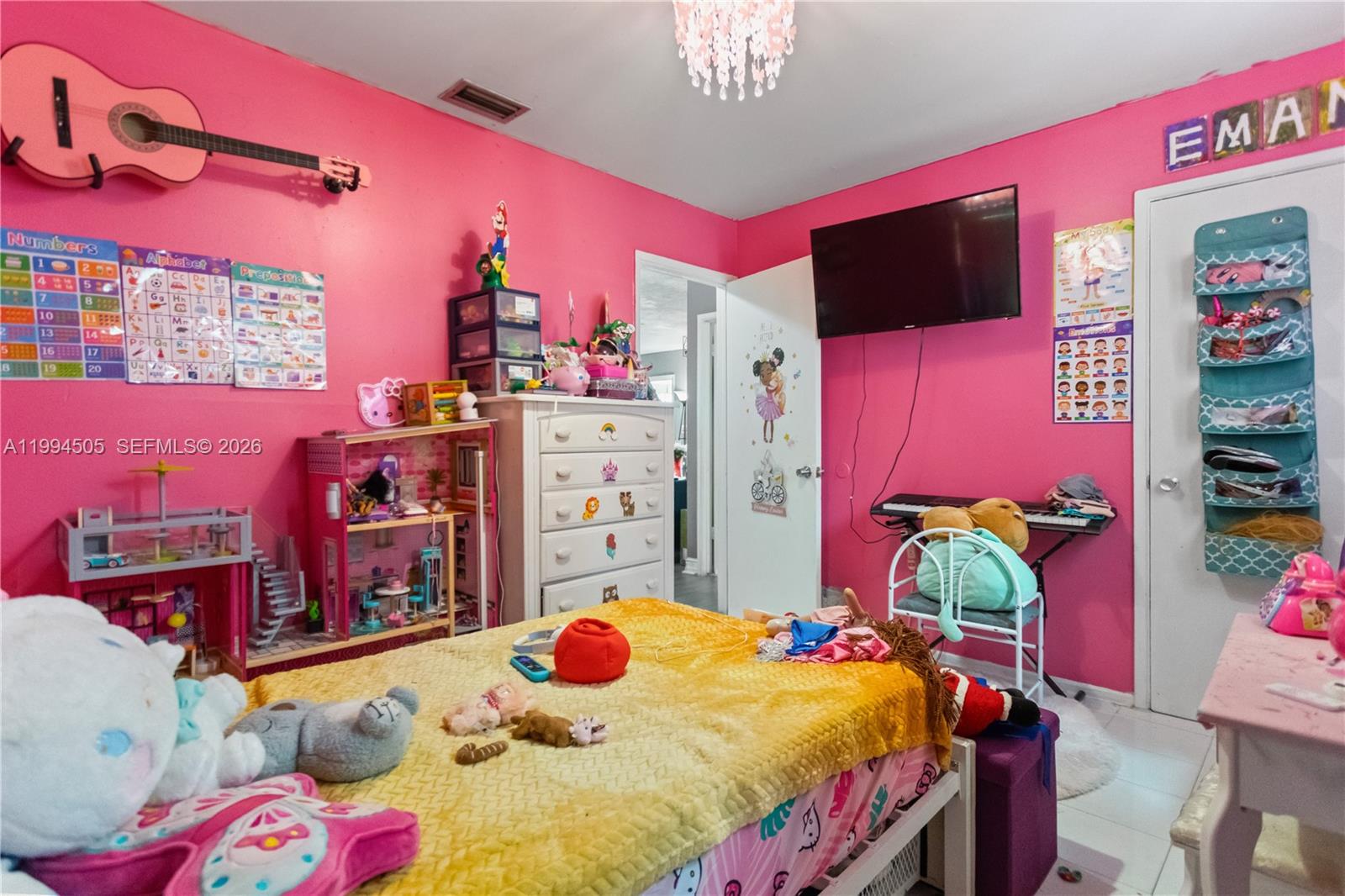 1000 NW 23rd Ter Pompano Beach, FL 33069