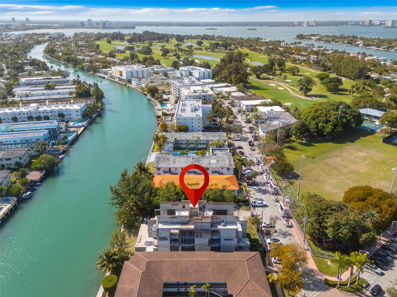 10 S Shore Dr Miami Beach, FL 33141