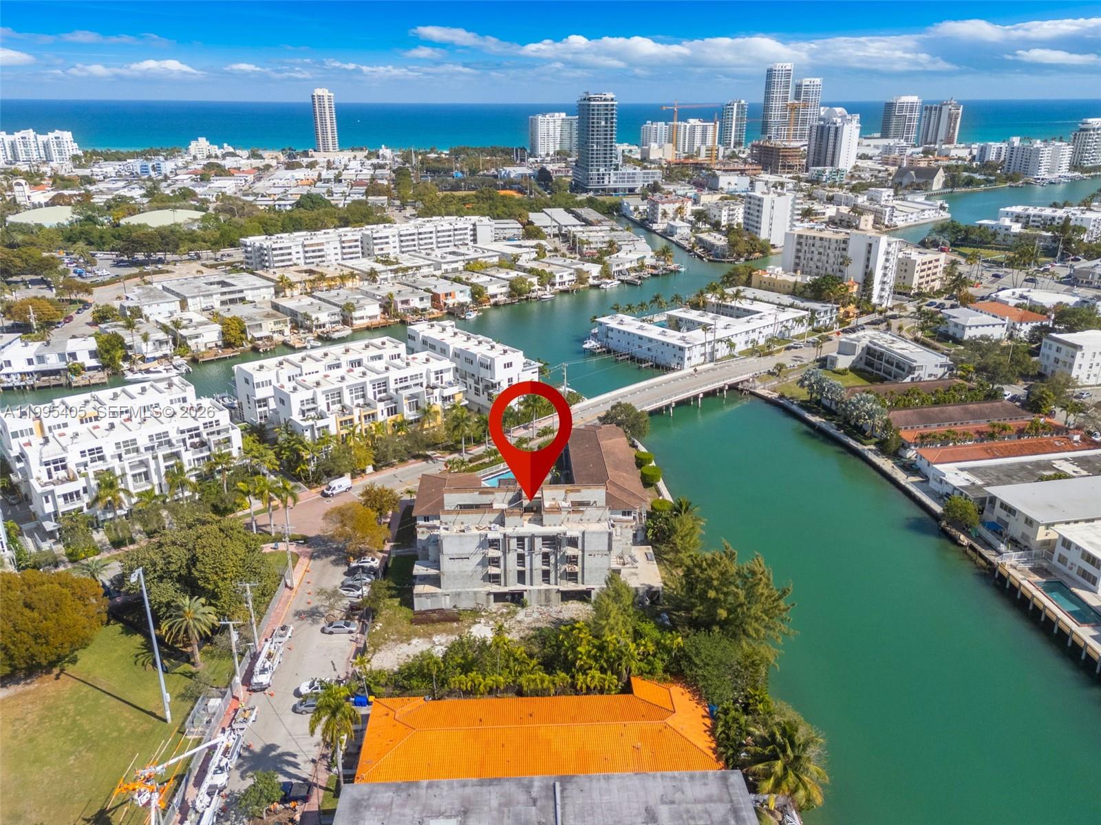 10 S Shore Dr Miami Beach, FL 33141