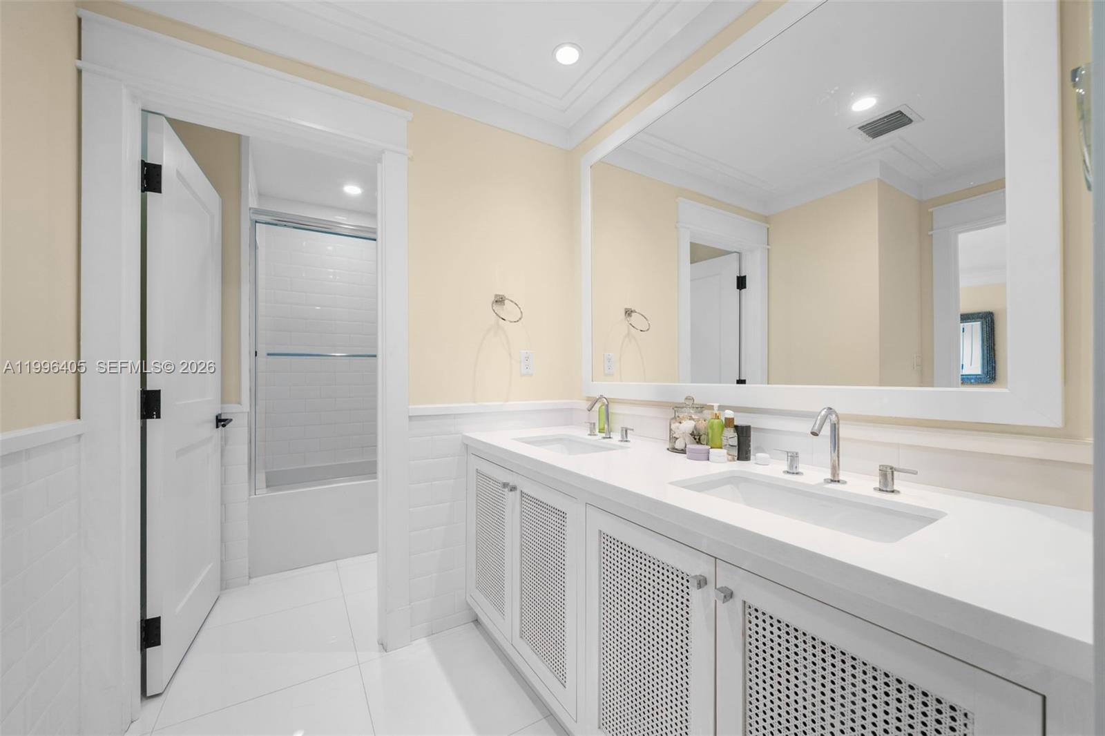 6831 Sunrise Ct Coral Gables, FL 33133