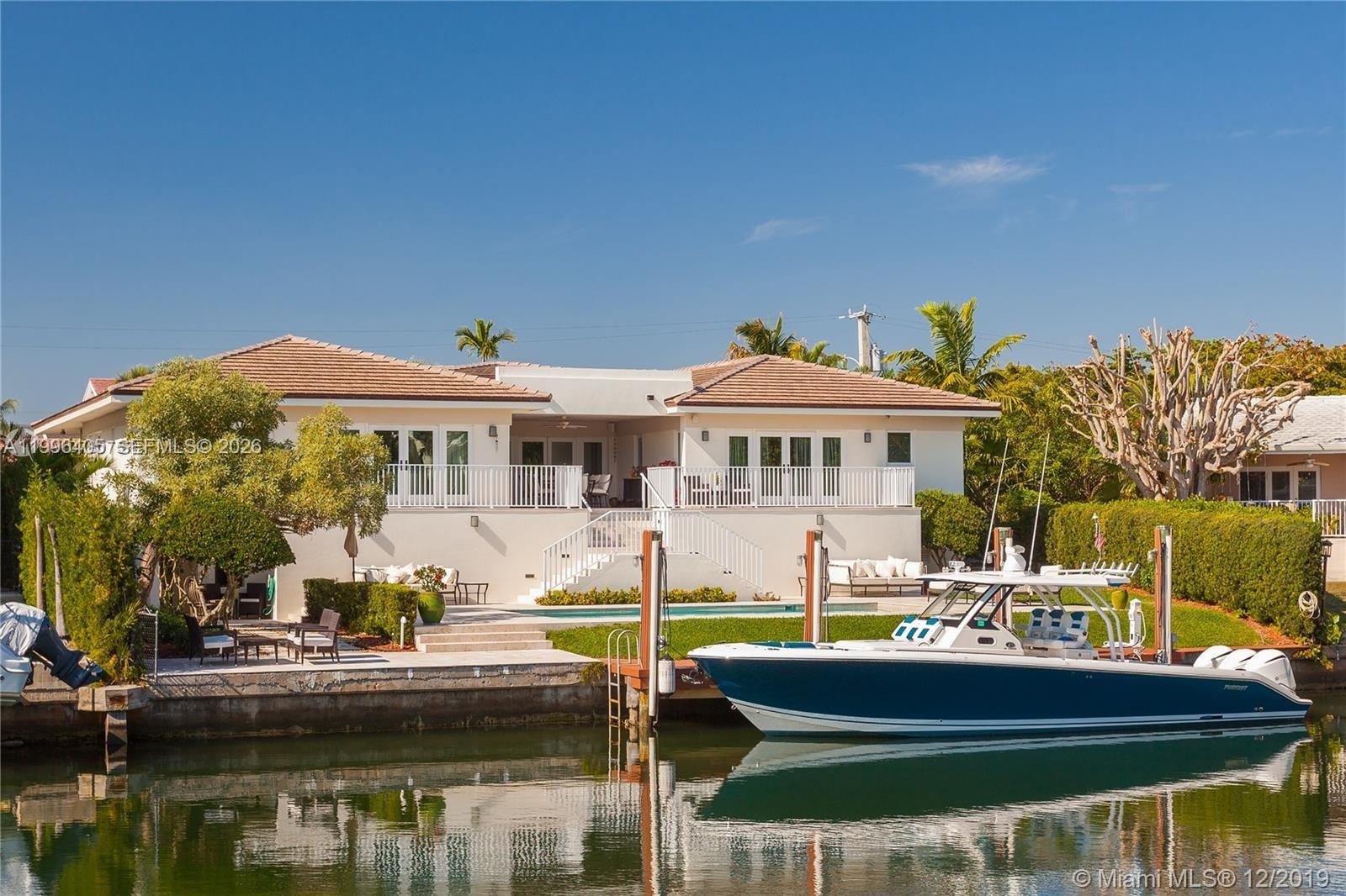 6831 Sunrise Ct Coral Gables, FL 33133