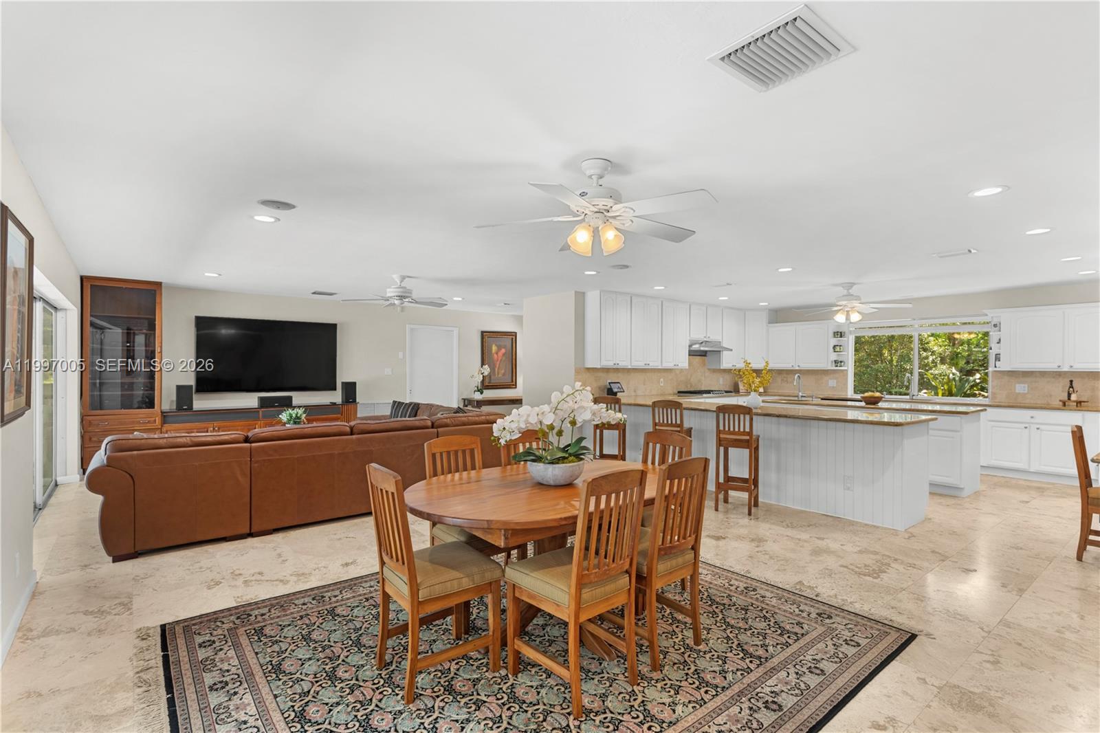 6845 SW 129th Ter Pinecrest, FL 33156