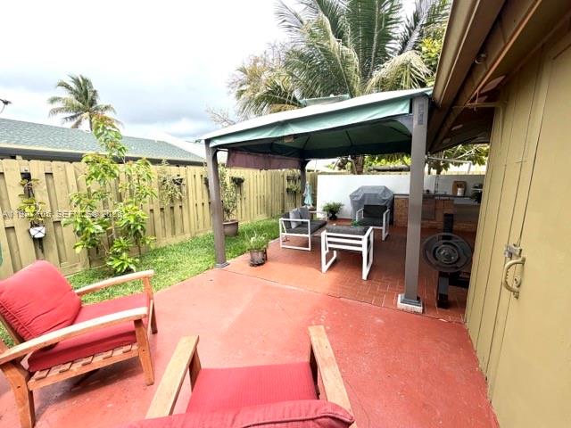 11906 SW 110th St Cir E Miami, FL 33186