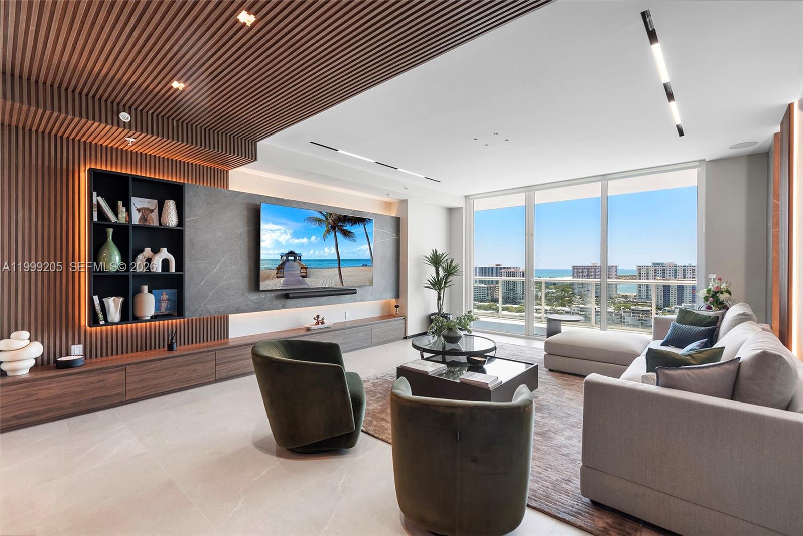 400 Sunny Isles Blvd #PH-03