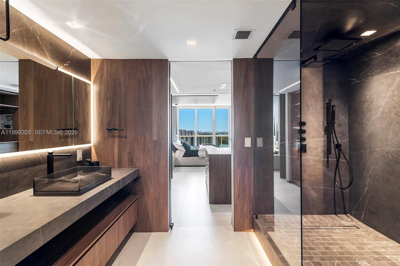 image 400 Sunny Isles11