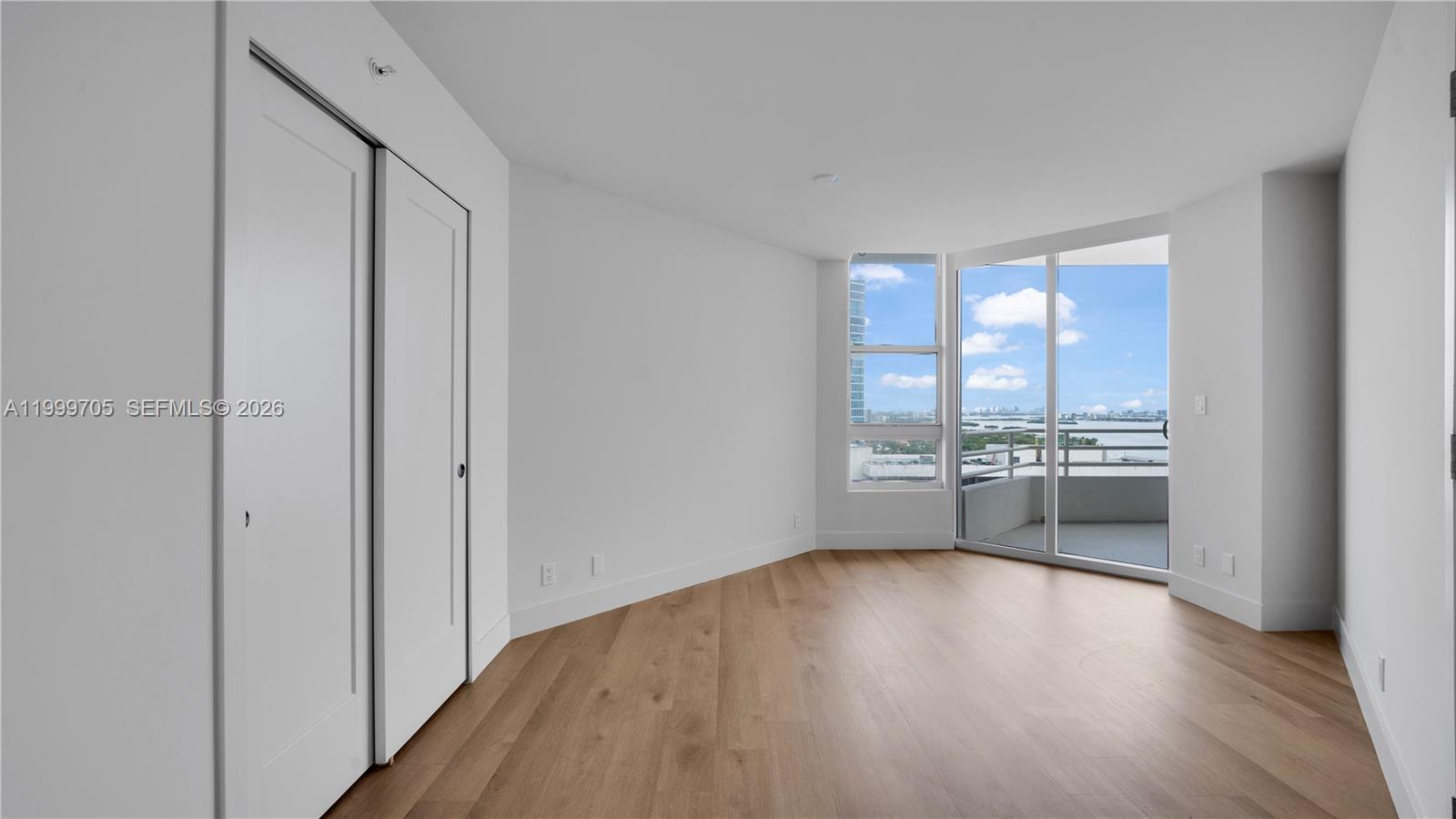 555 NE 34th St #2506 Miami, FL 33137