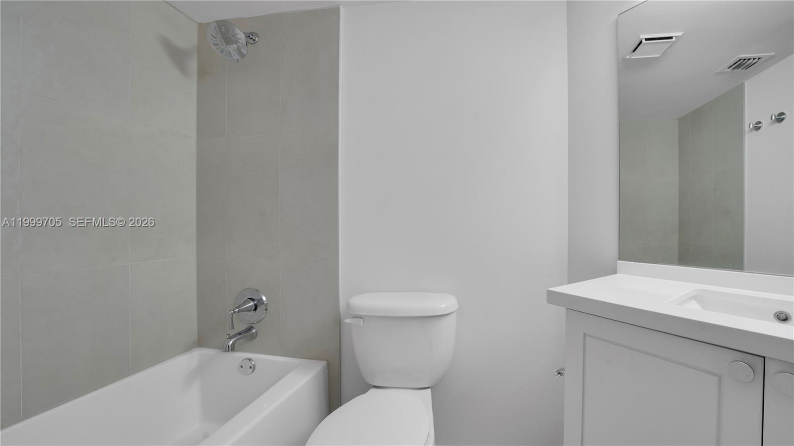 555 NE 34th St #2506 Miami, FL 33137