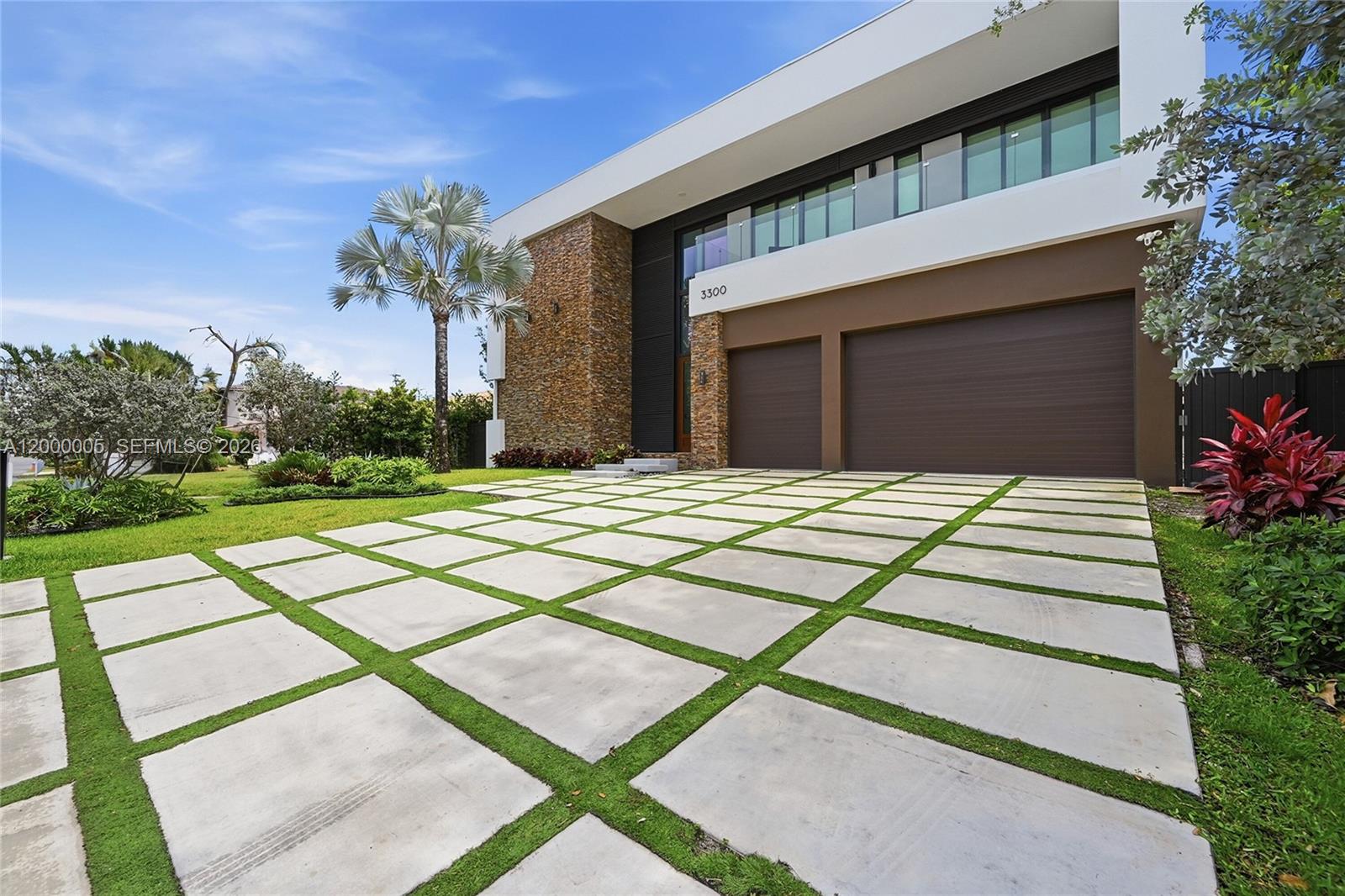 3300 NE 170th St North Miami Beach, FL 33160