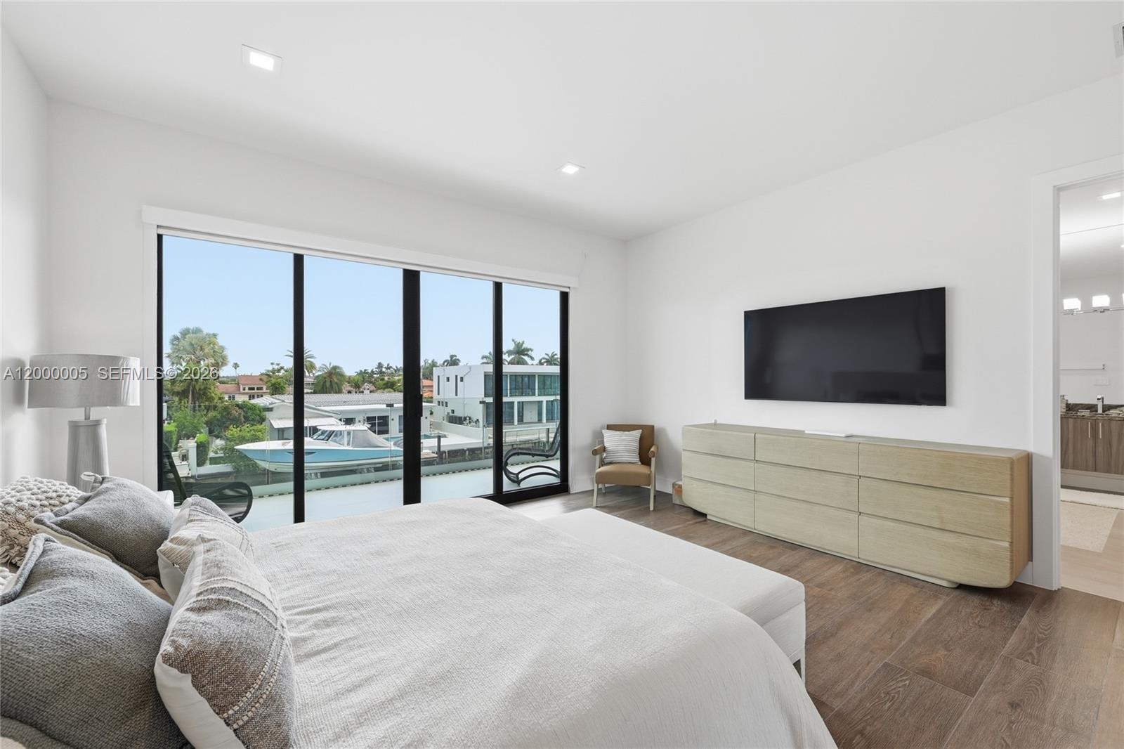 3300 NE 170th St North Miami Beach, FL 33160