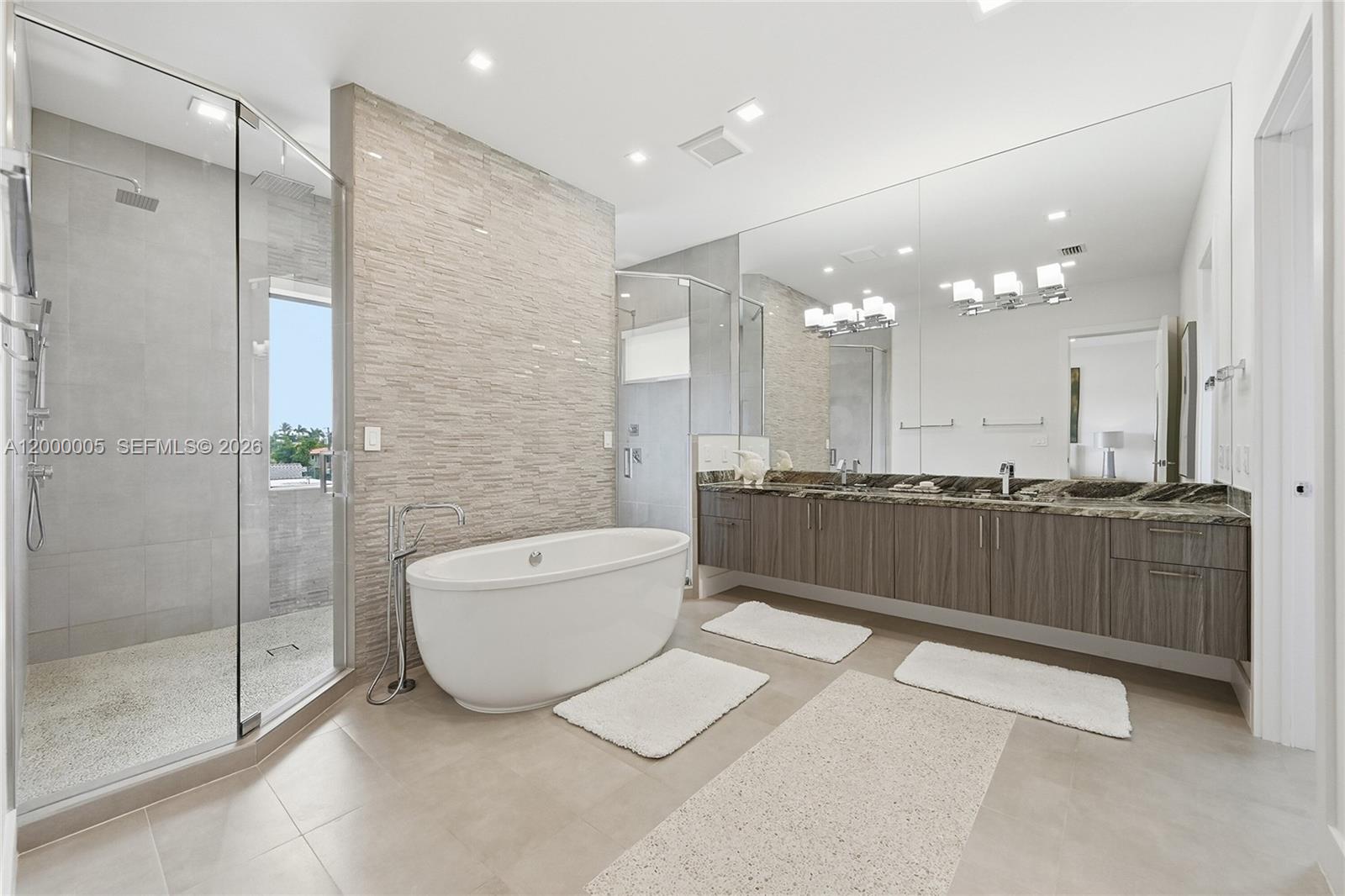 3300 NE 170th St North Miami Beach, FL 33160