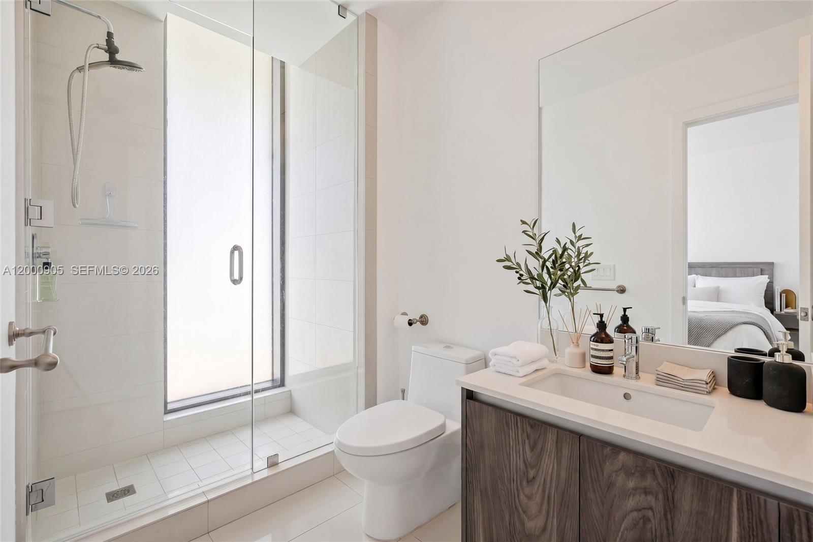 480 NE 31st St #1501 Miami, FL 33137