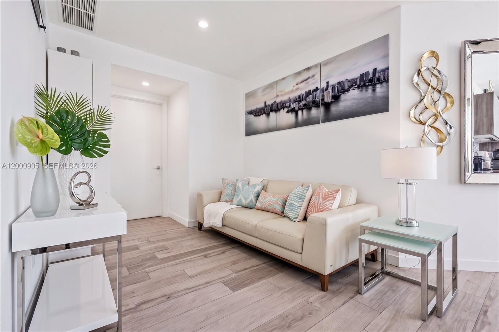 480 NE 31st St #1501 Miami, FL 33137