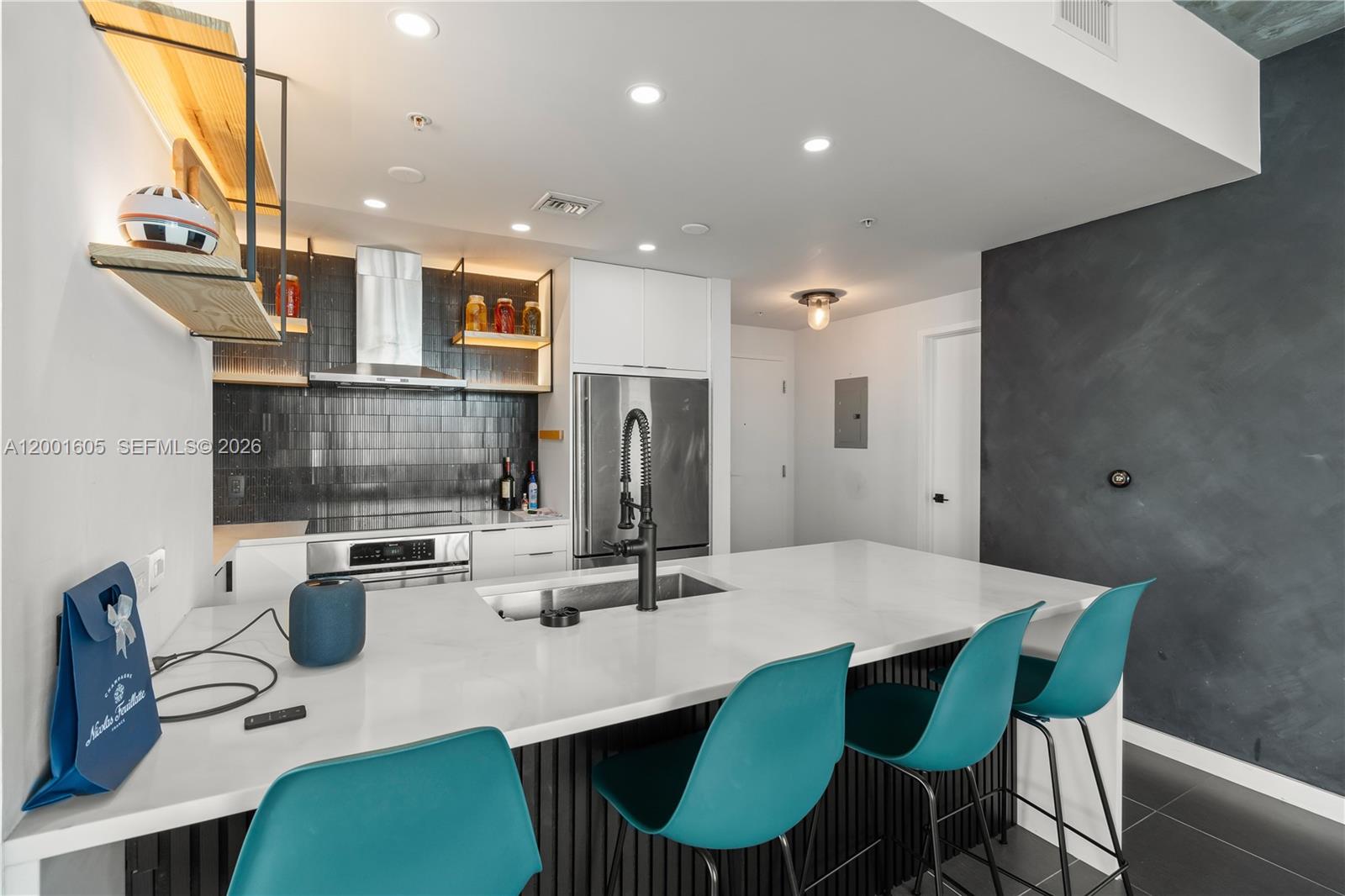 3301 NE 1st Ave #H1215 Miami, FL 33137