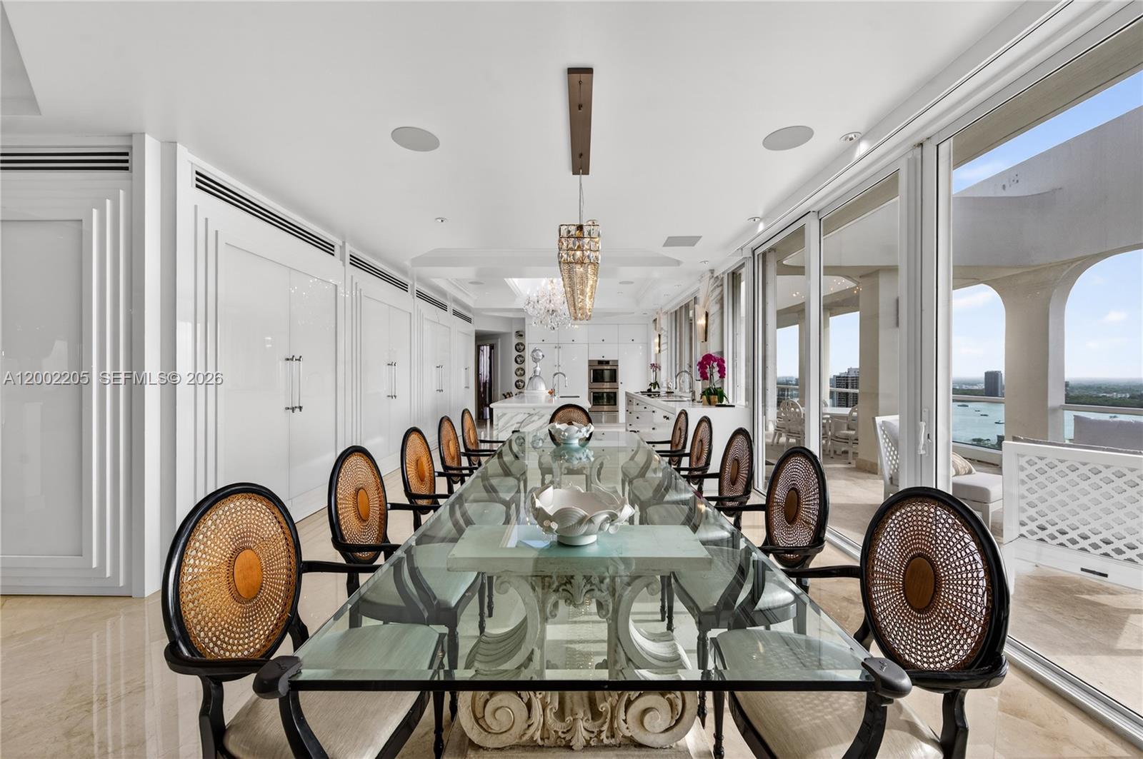 7000 Island Blvd #PH-02 Aventura, FL 33160