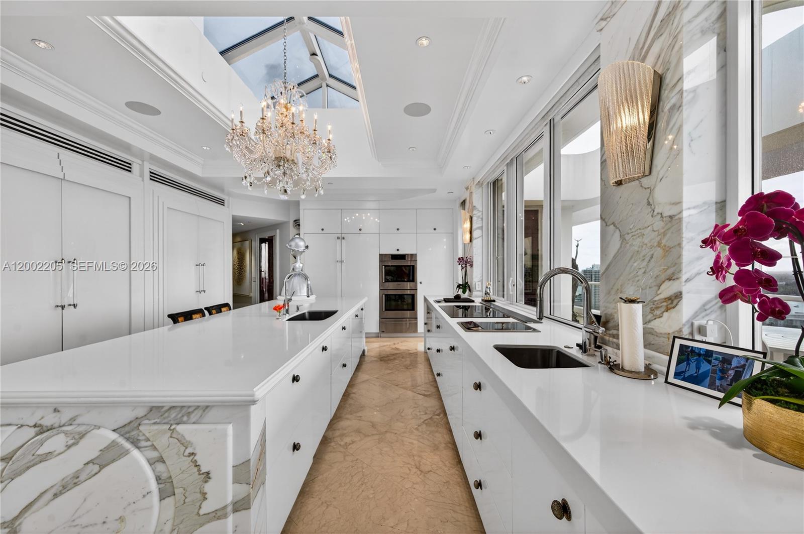 7000 Island Blvd #PH-02 Aventura, FL 33160