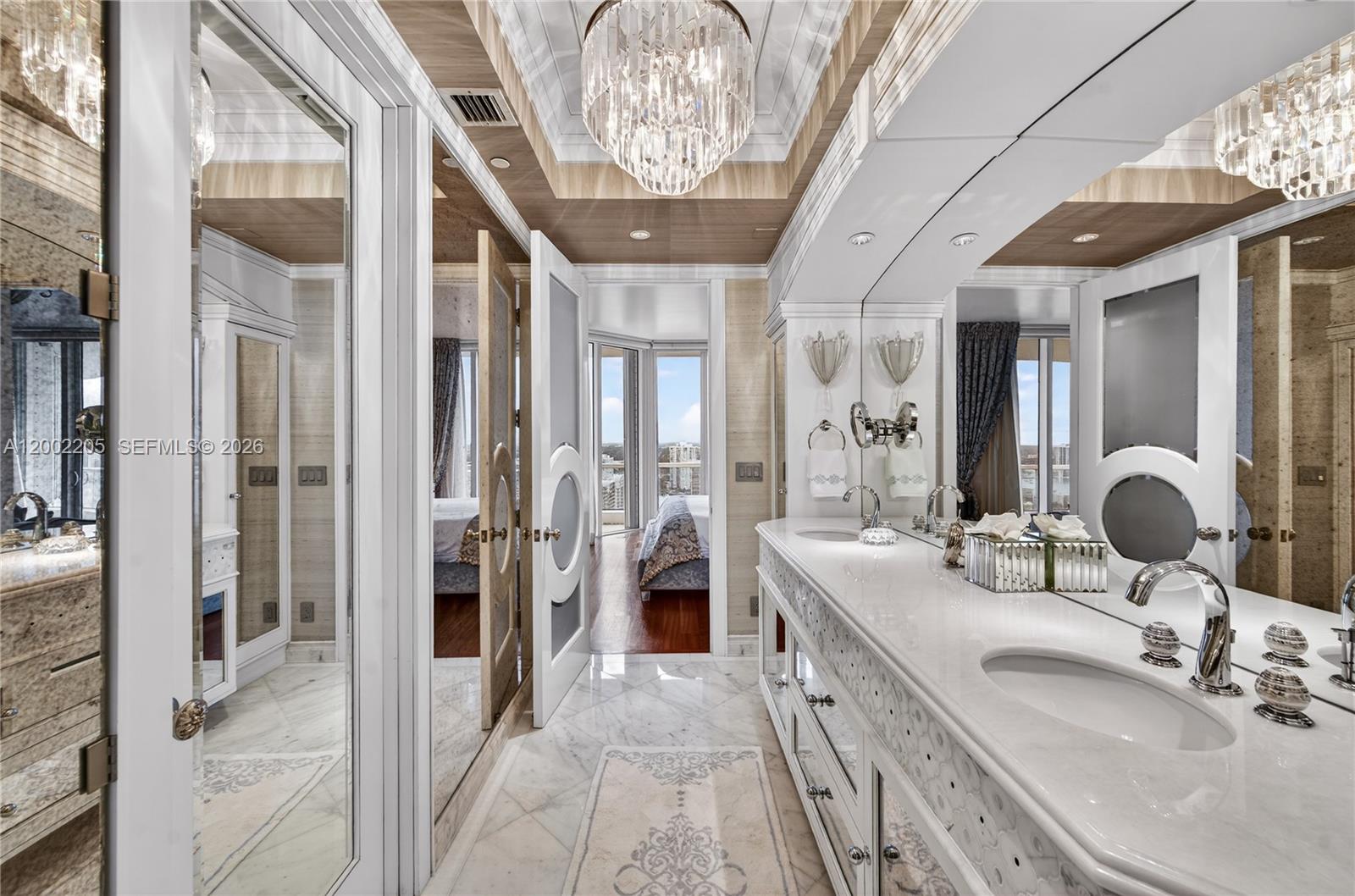 7000 Island Blvd #PH-02 Aventura, FL 33160