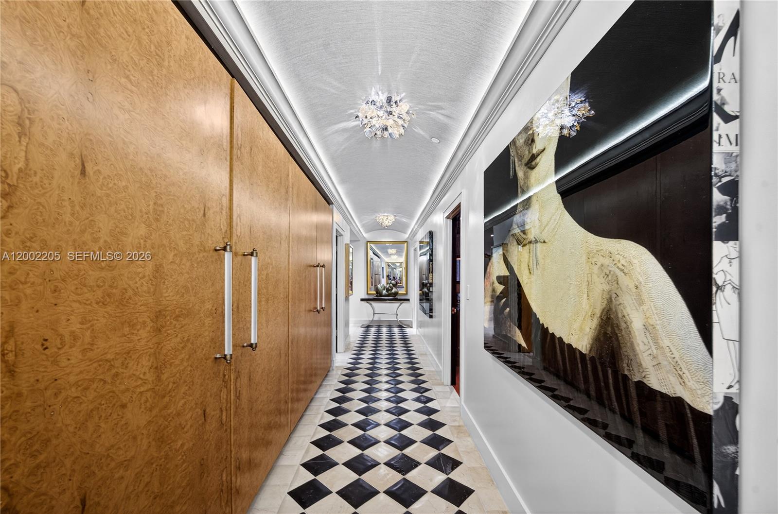 7000 Island Blvd #PH-02 Aventura, FL 33160