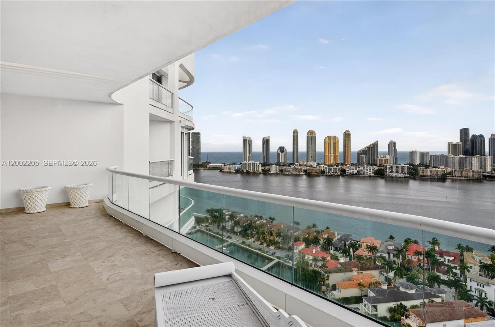 7000 Island Blvd #PH-02 Aventura, FL 33160