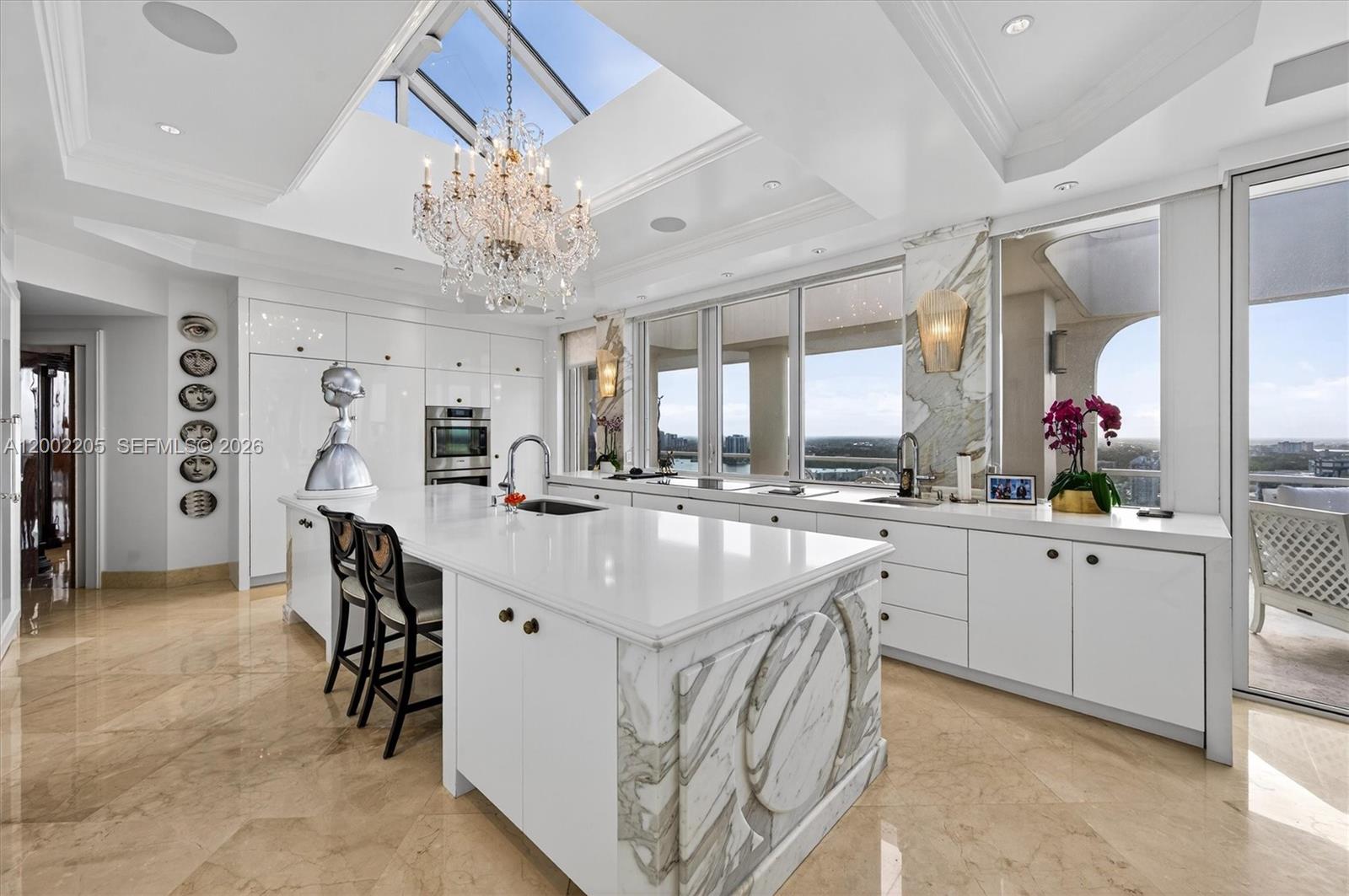 7000 Island Blvd #PH-02 Aventura, FL 33160