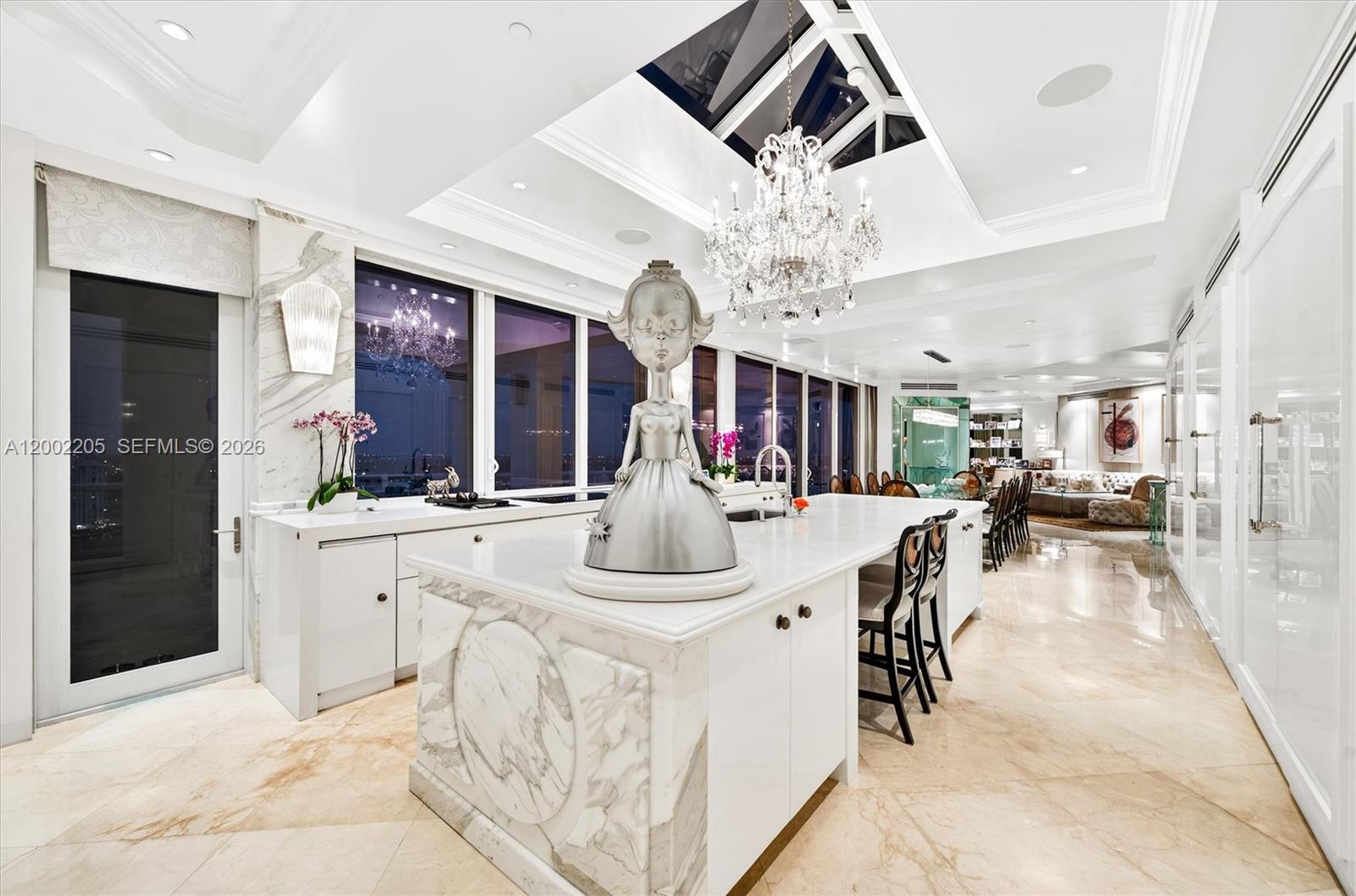 7000 Island Blvd #PH-02 Aventura, FL 33160