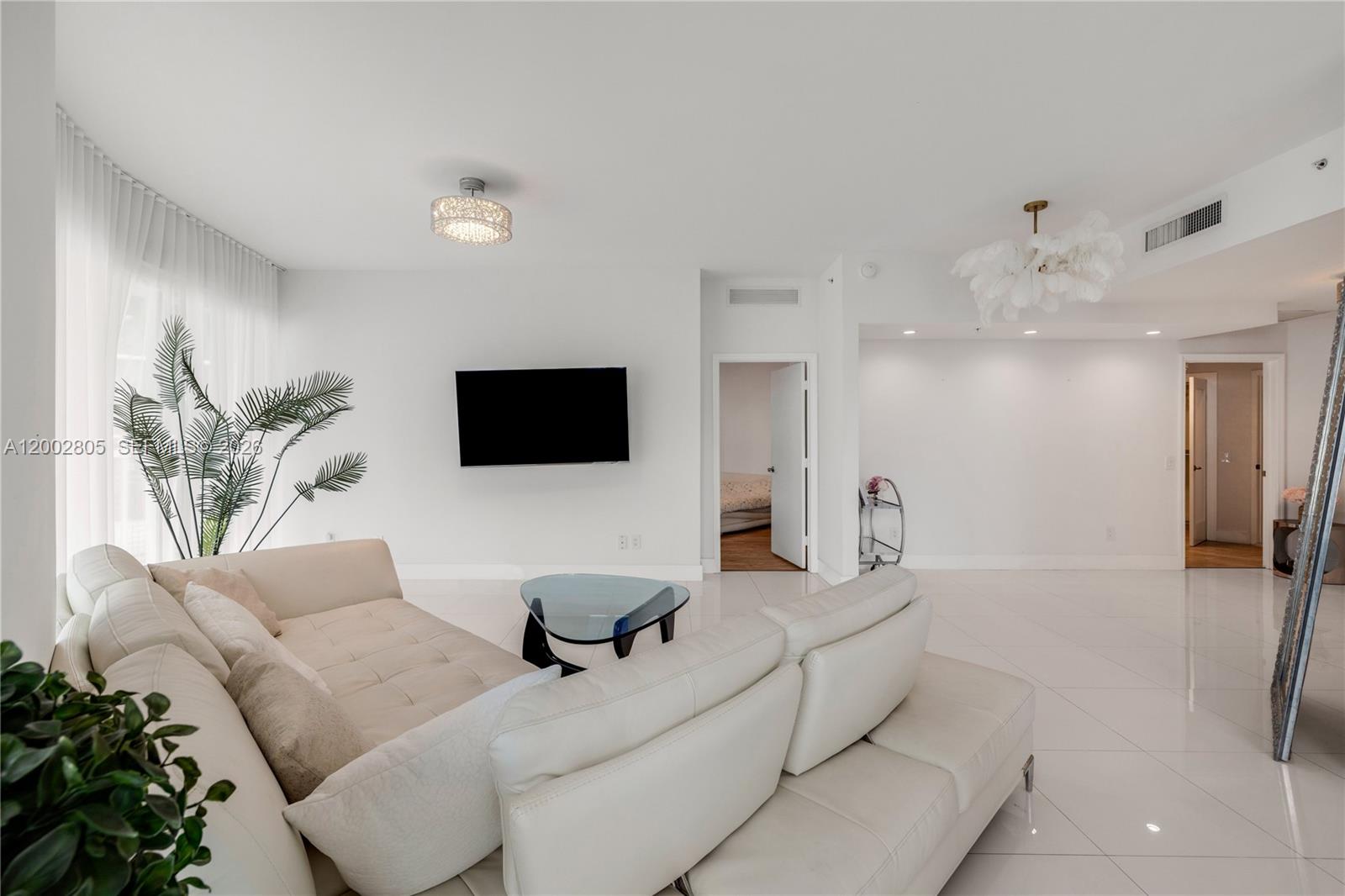 image Infinity at Brickell3