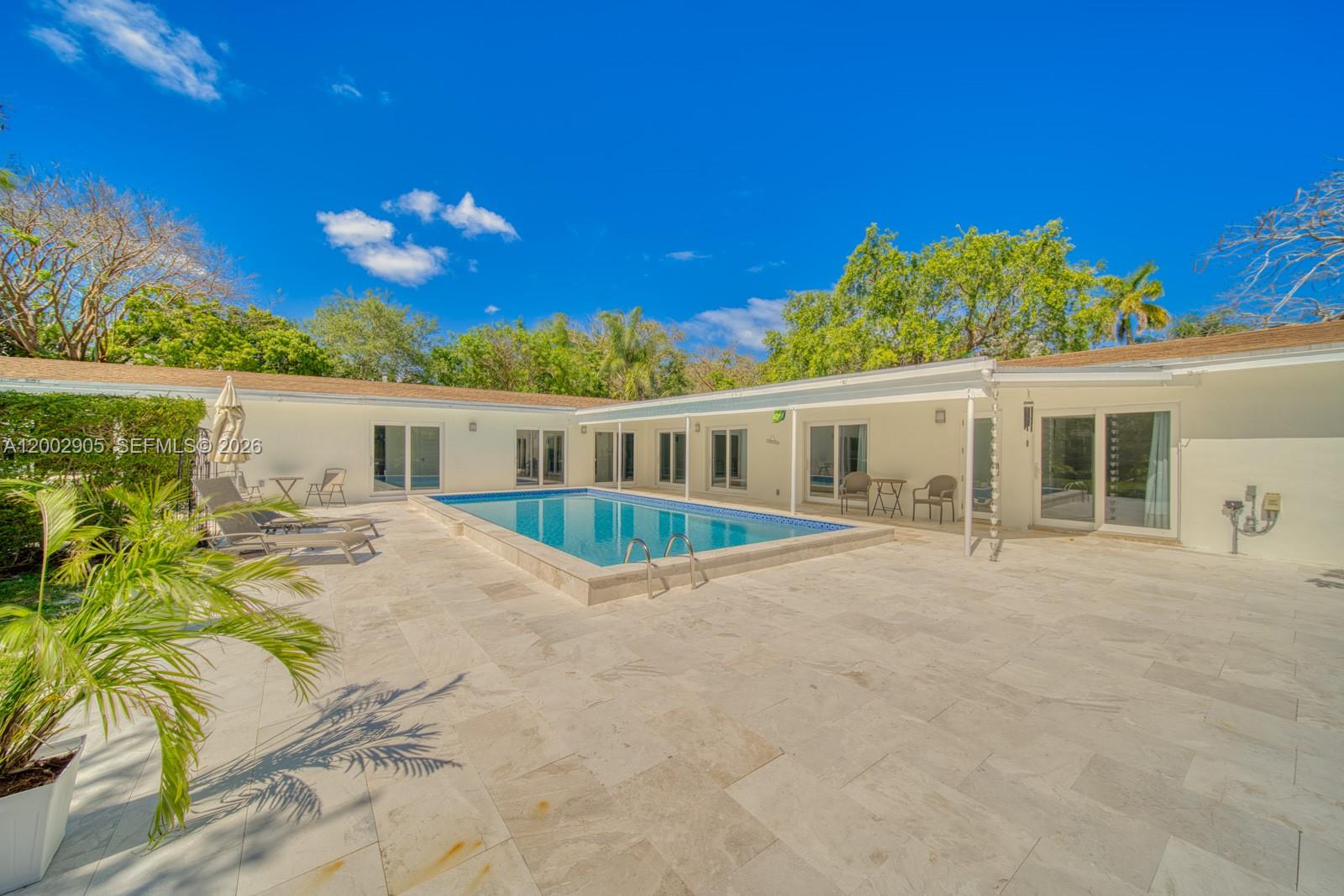 13700 SW 74th Ct Palmetto Bay, FL 33158