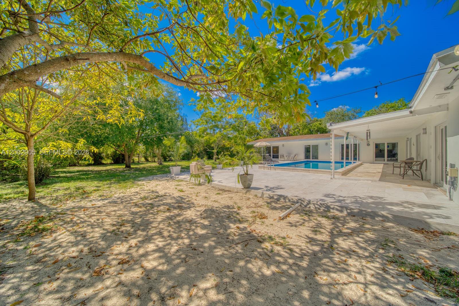 13700 SW 74th Ct Palmetto Bay, FL 33158