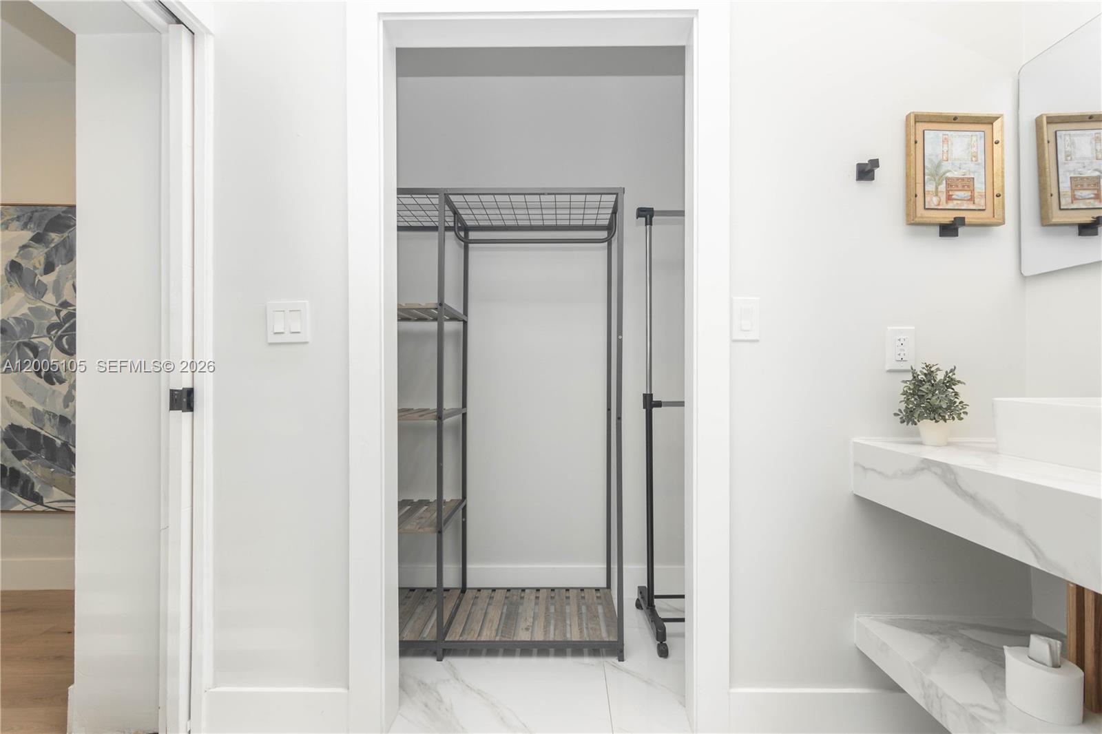 2360 SW 12th St Miami, FL 33135