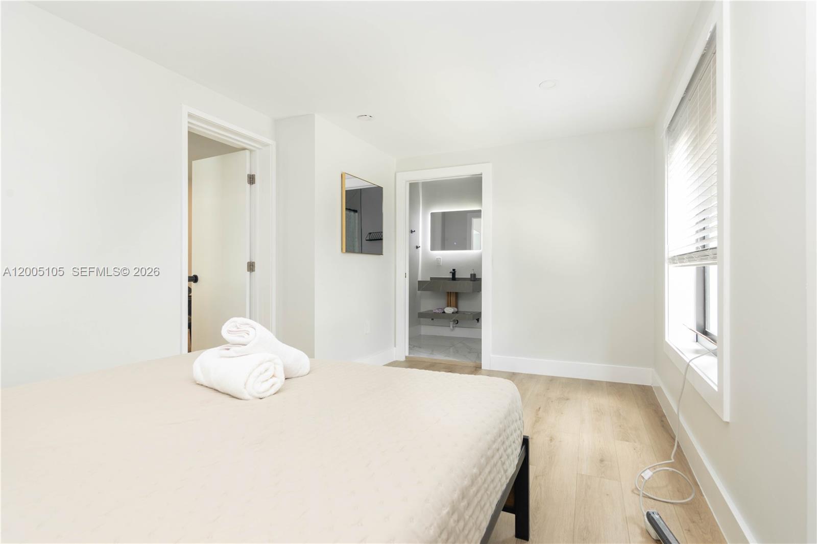 2360 SW 12th St Miami, FL 33135