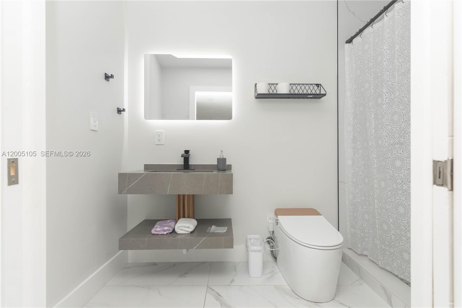 2360 SW 12th St Miami, FL 33135