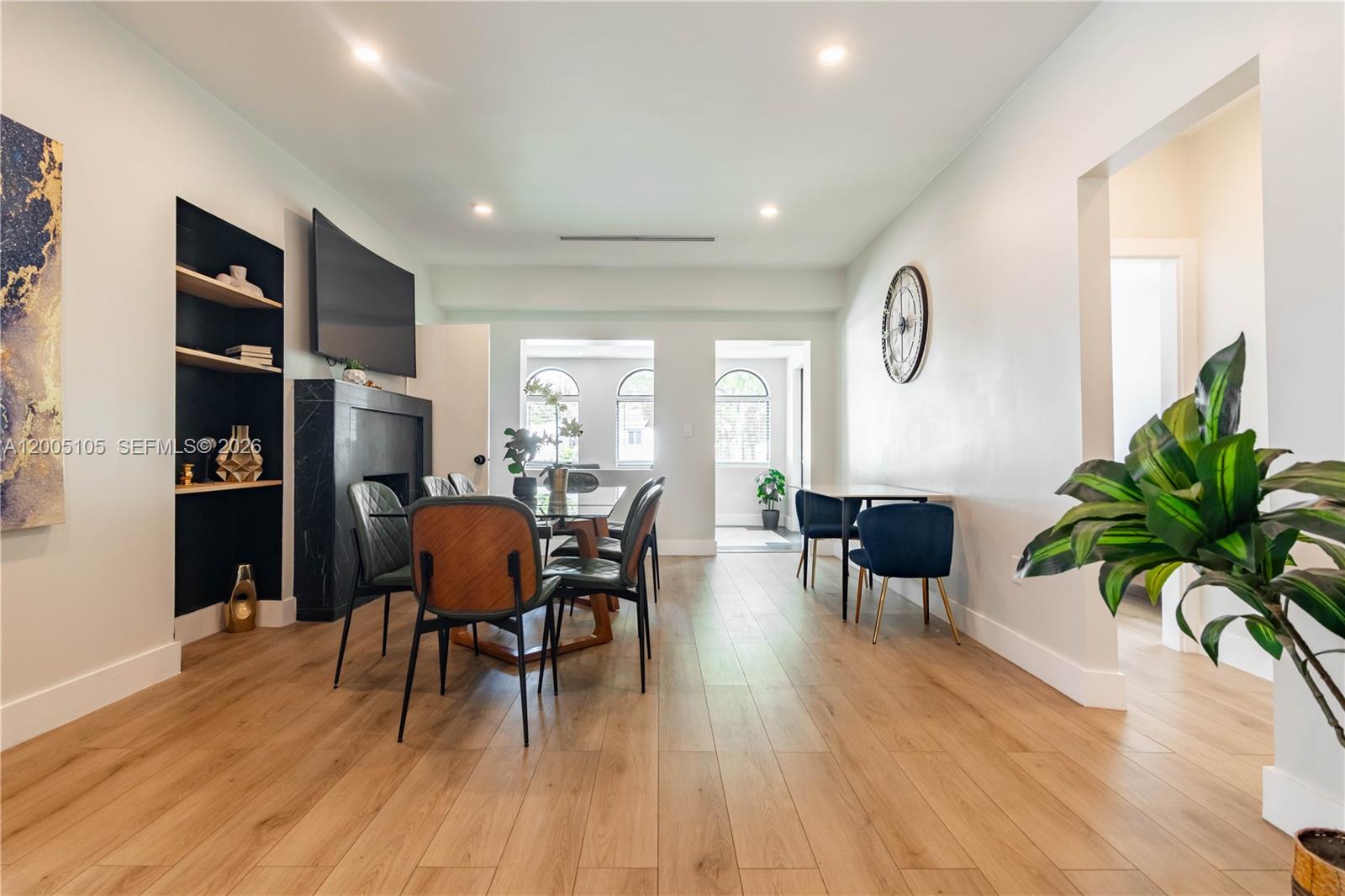 2360 SW 12th St Miami, FL 33135