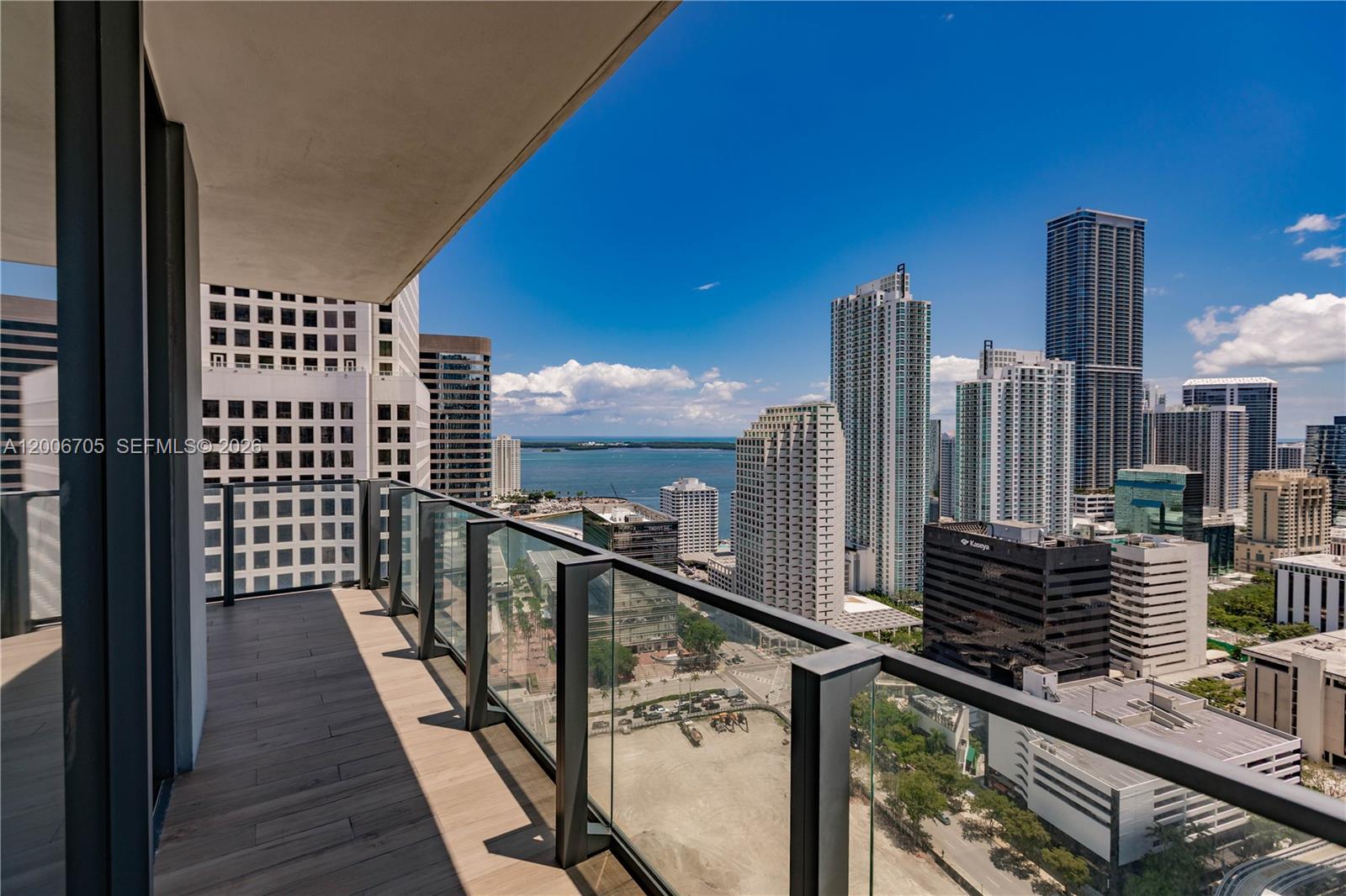 68 SE 6th St #2701 Miami, FL 33131