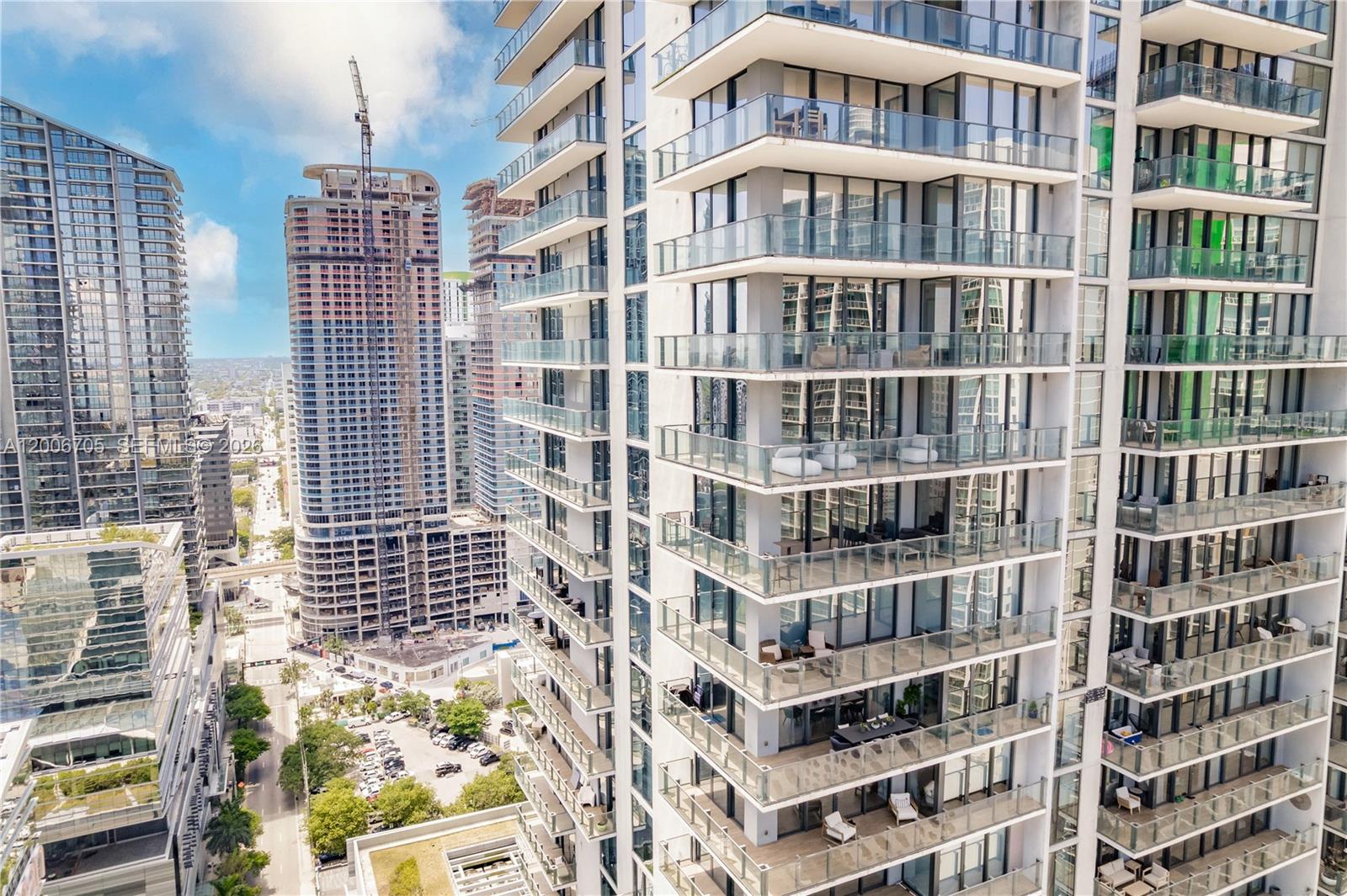 68 SE 6th St #2701 Miami, FL 33131