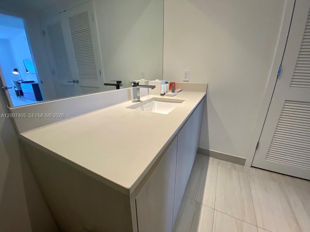 4010 S Ocean Dr #R2607 Hollywood, FL 33019